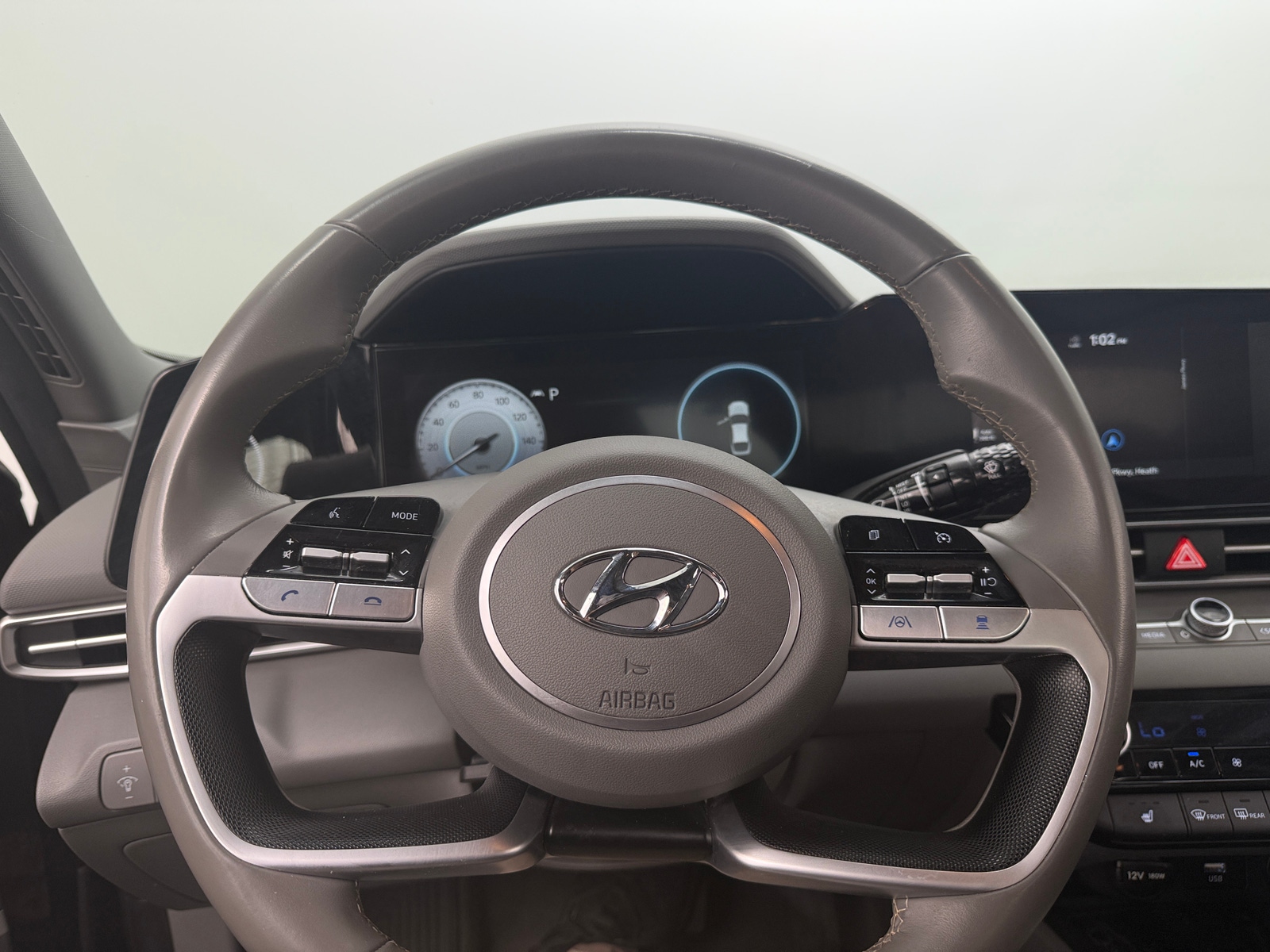 Thumbnail: 2023 Hyundai Elantra - 5