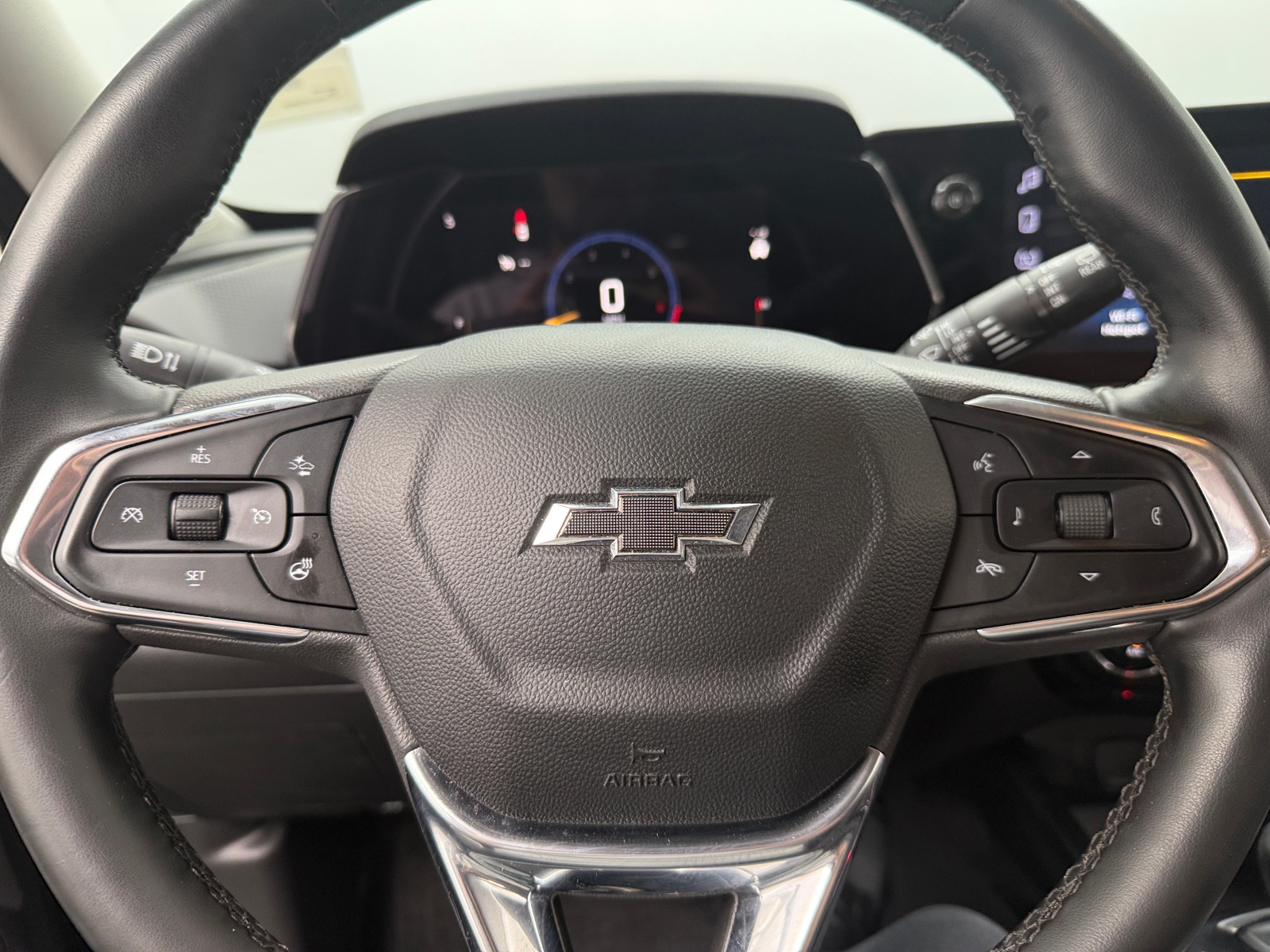 Thumbnail: 2024 Chevrolet Trax - 4