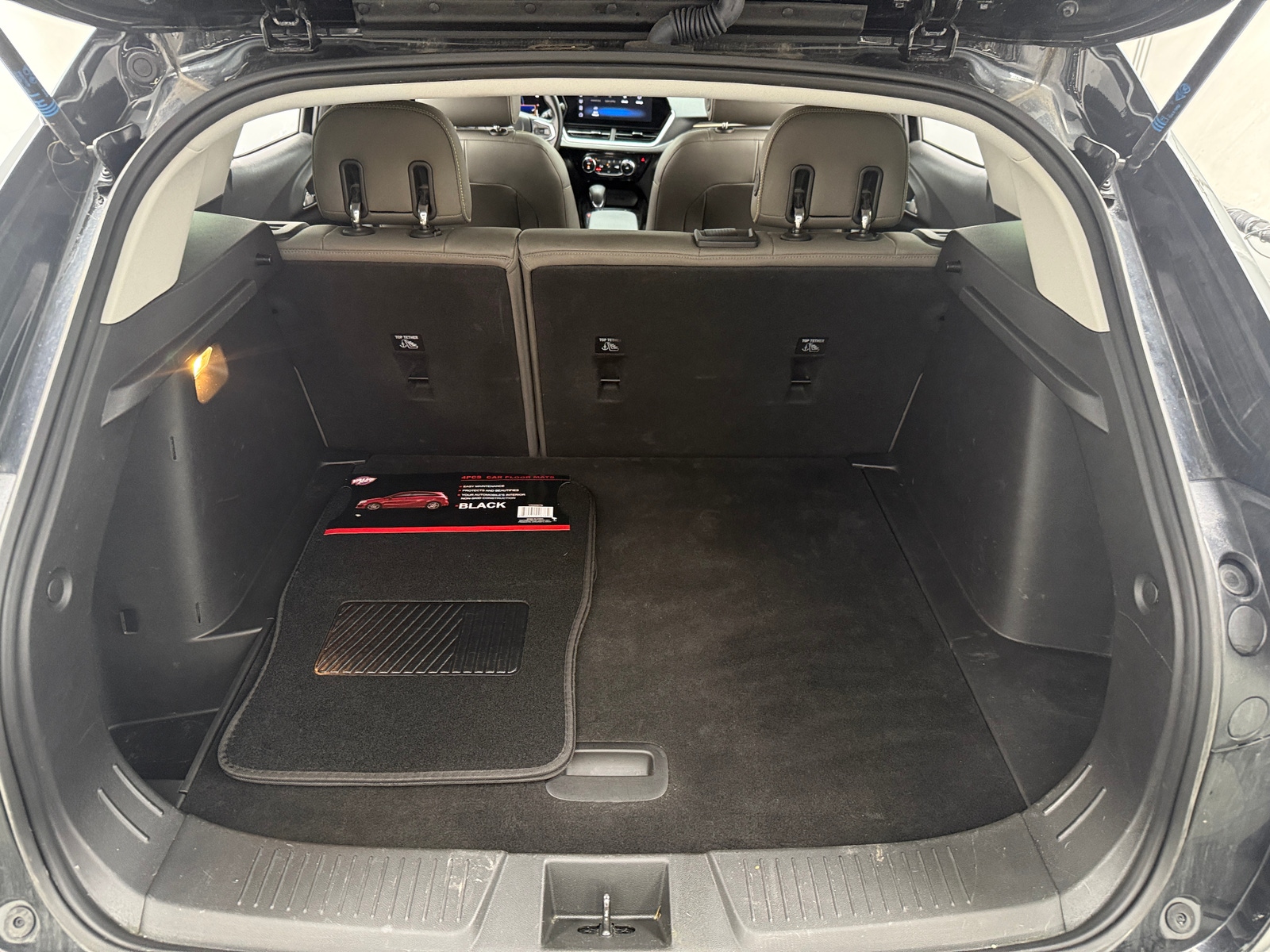 Thumbnail: 2024 Chevrolet Trax - 6