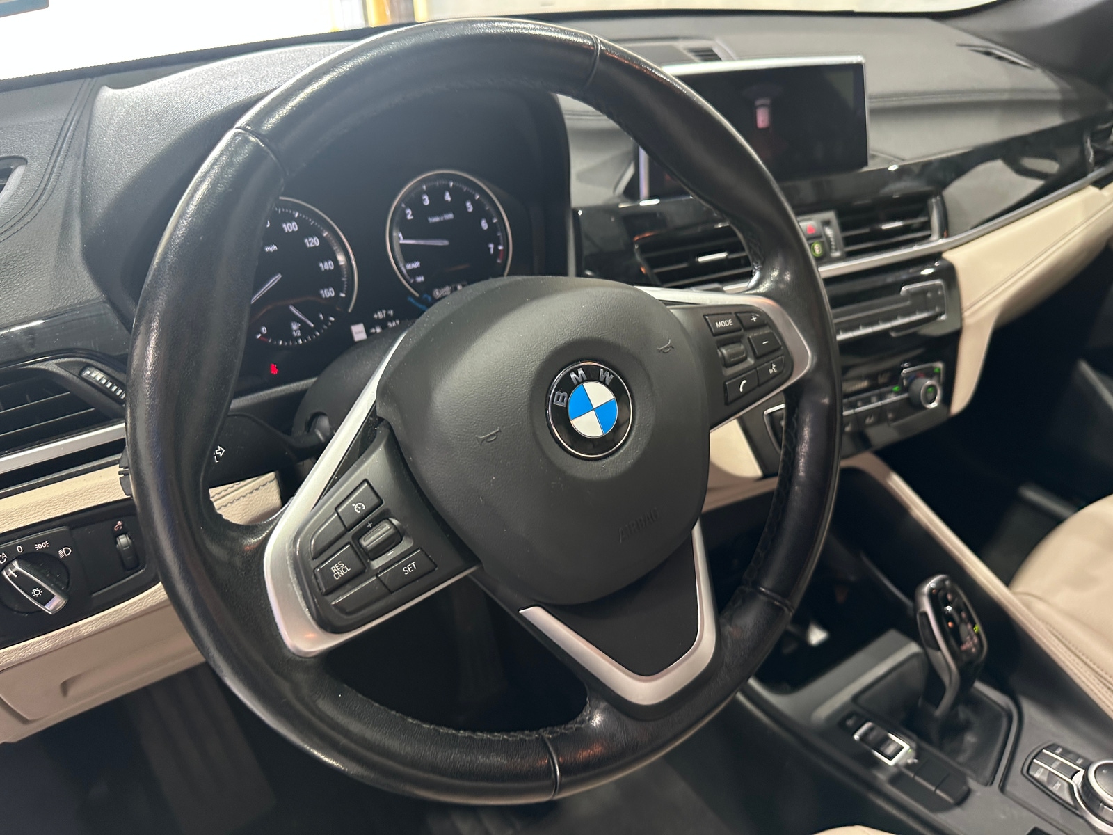 Thumbnail: 2021 BMW X1 - 4