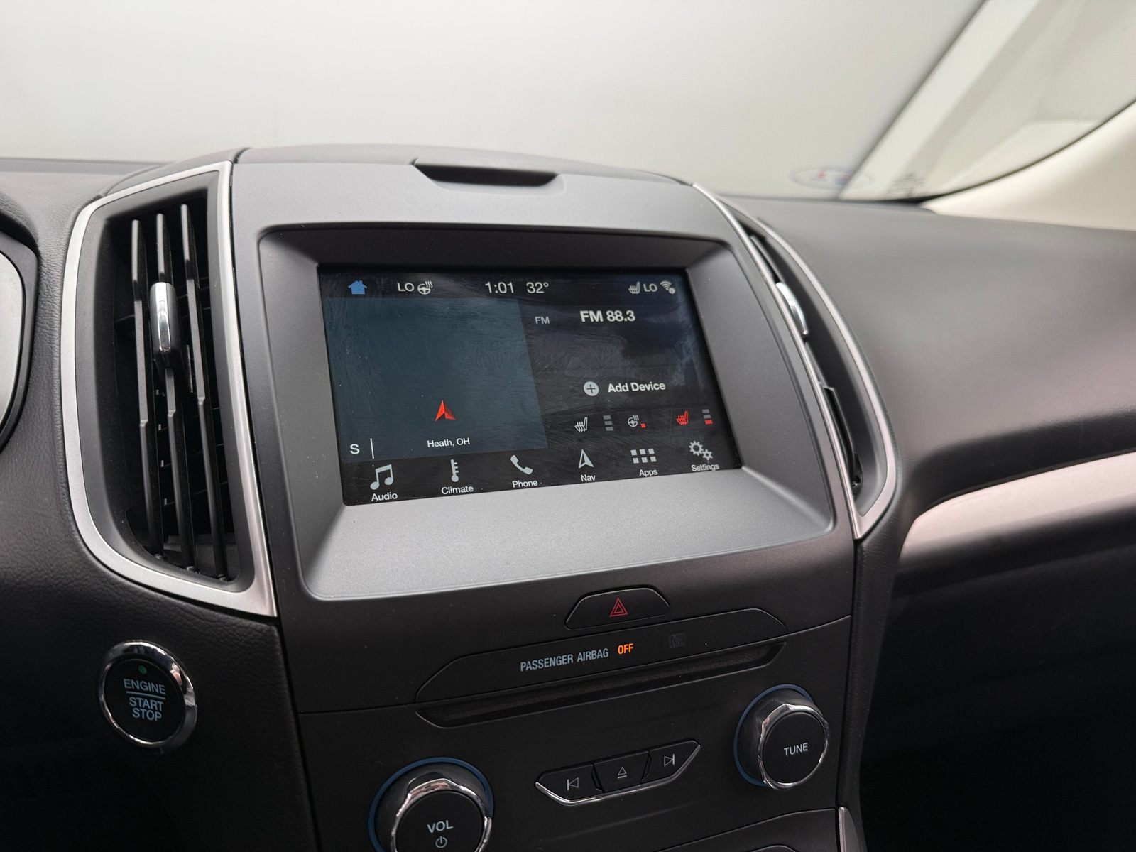 Thumbnail: 2017 Ford Edge - 3