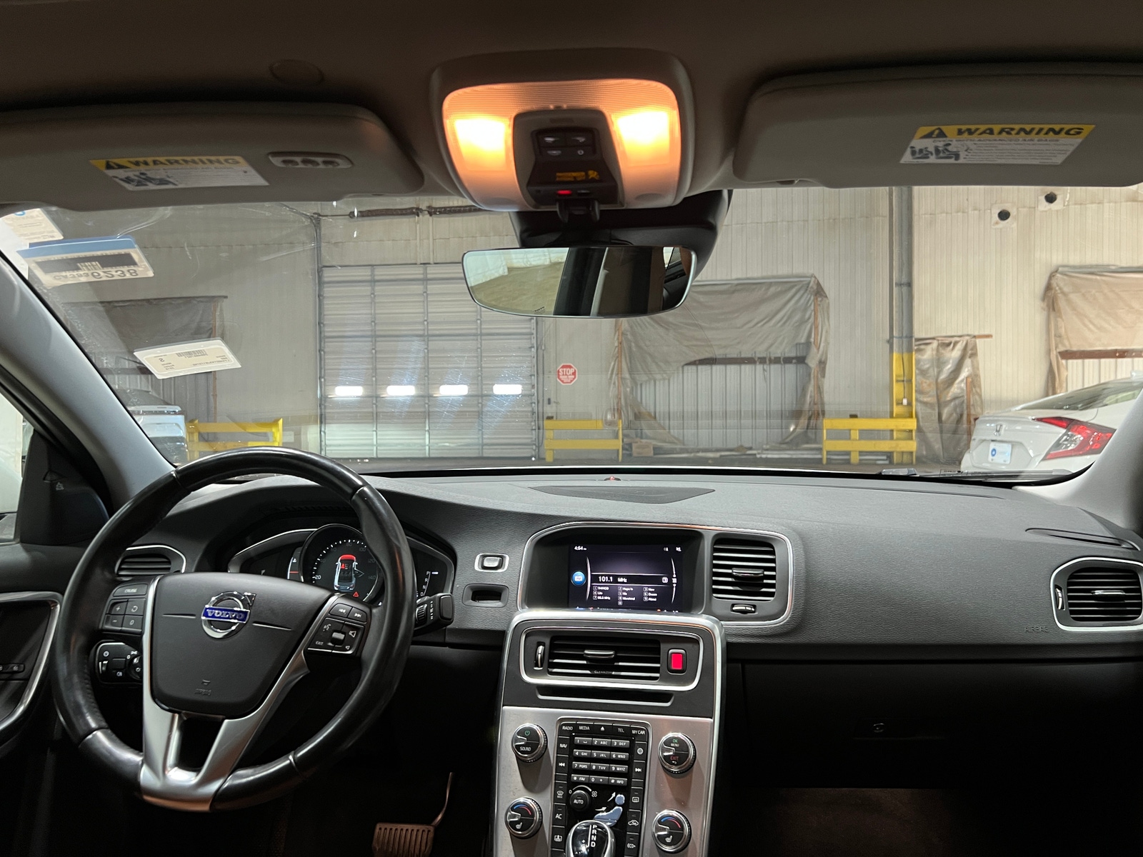 Thumbnail: 2018 Volvo S60 - 2