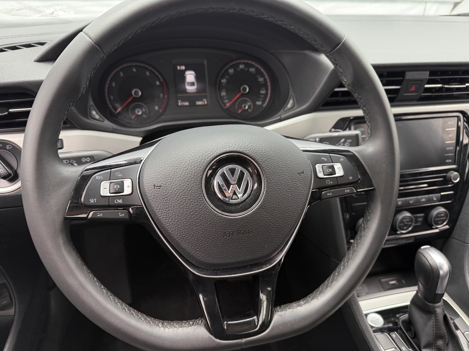 Thumbnail: 2021 Volkswagen Passat - 4