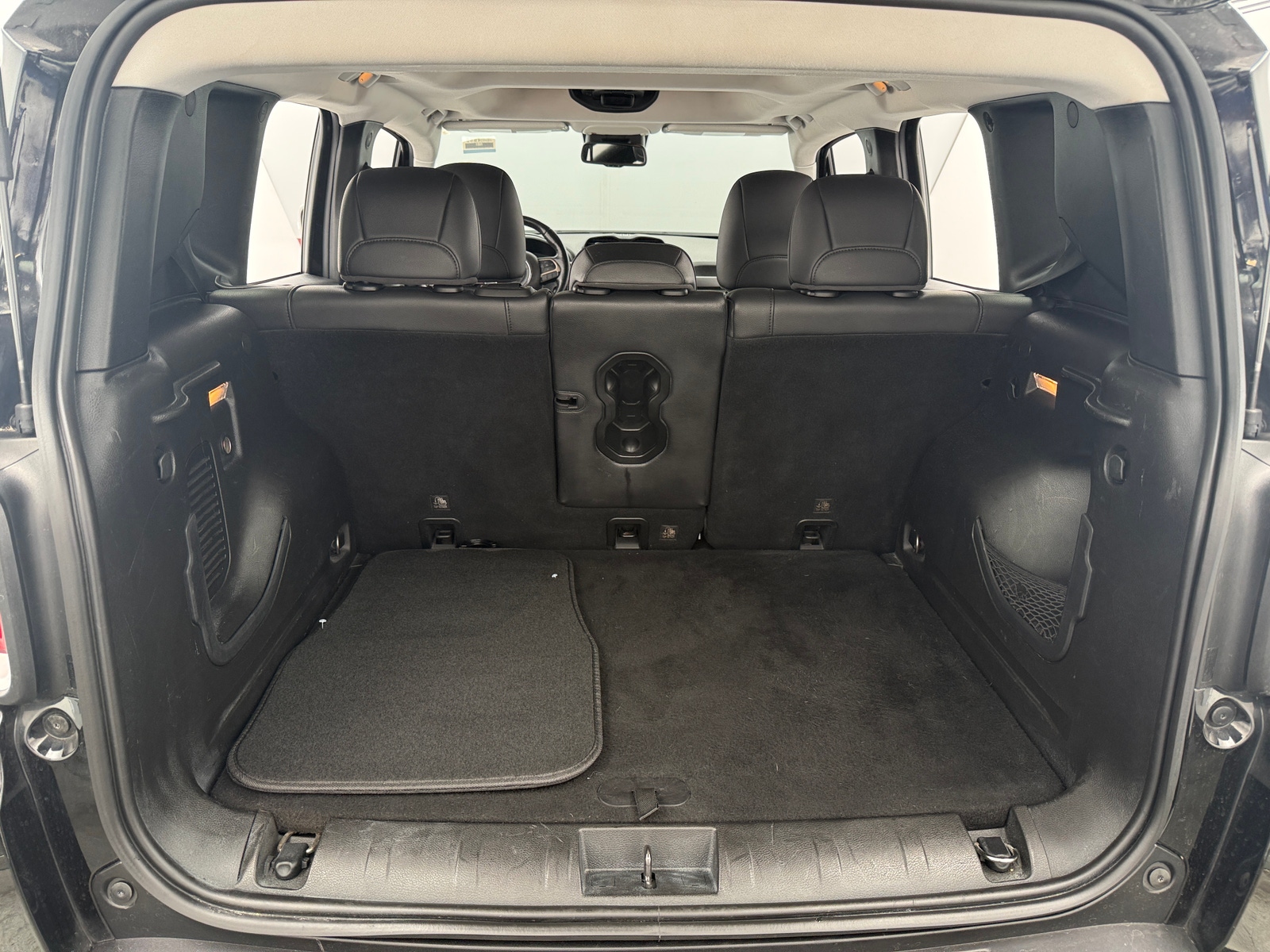 Thumbnail: 2016 Jeep Renegade - 6