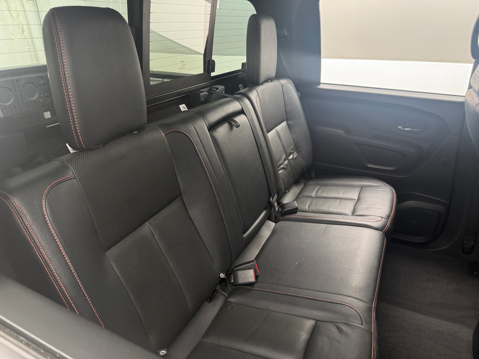 Thumbnail: 2022 Nissan Titan - 5