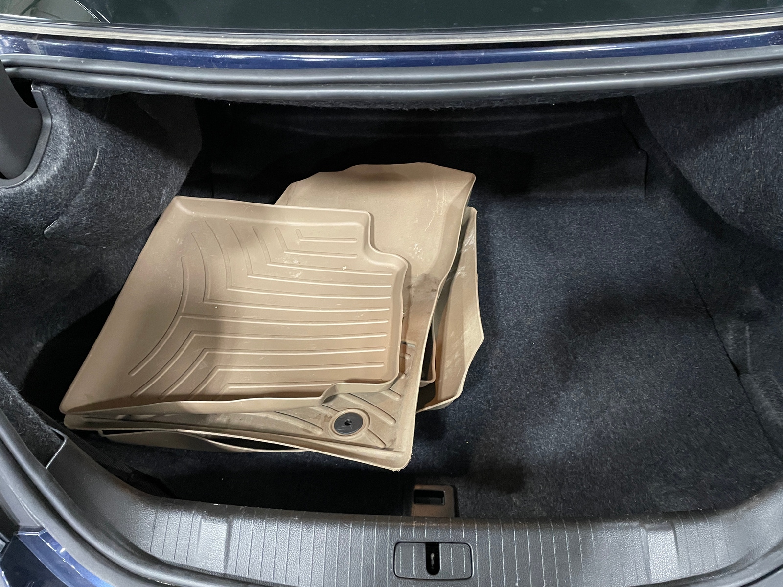 Thumbnail: 2012 Buick LaCrosse - 6