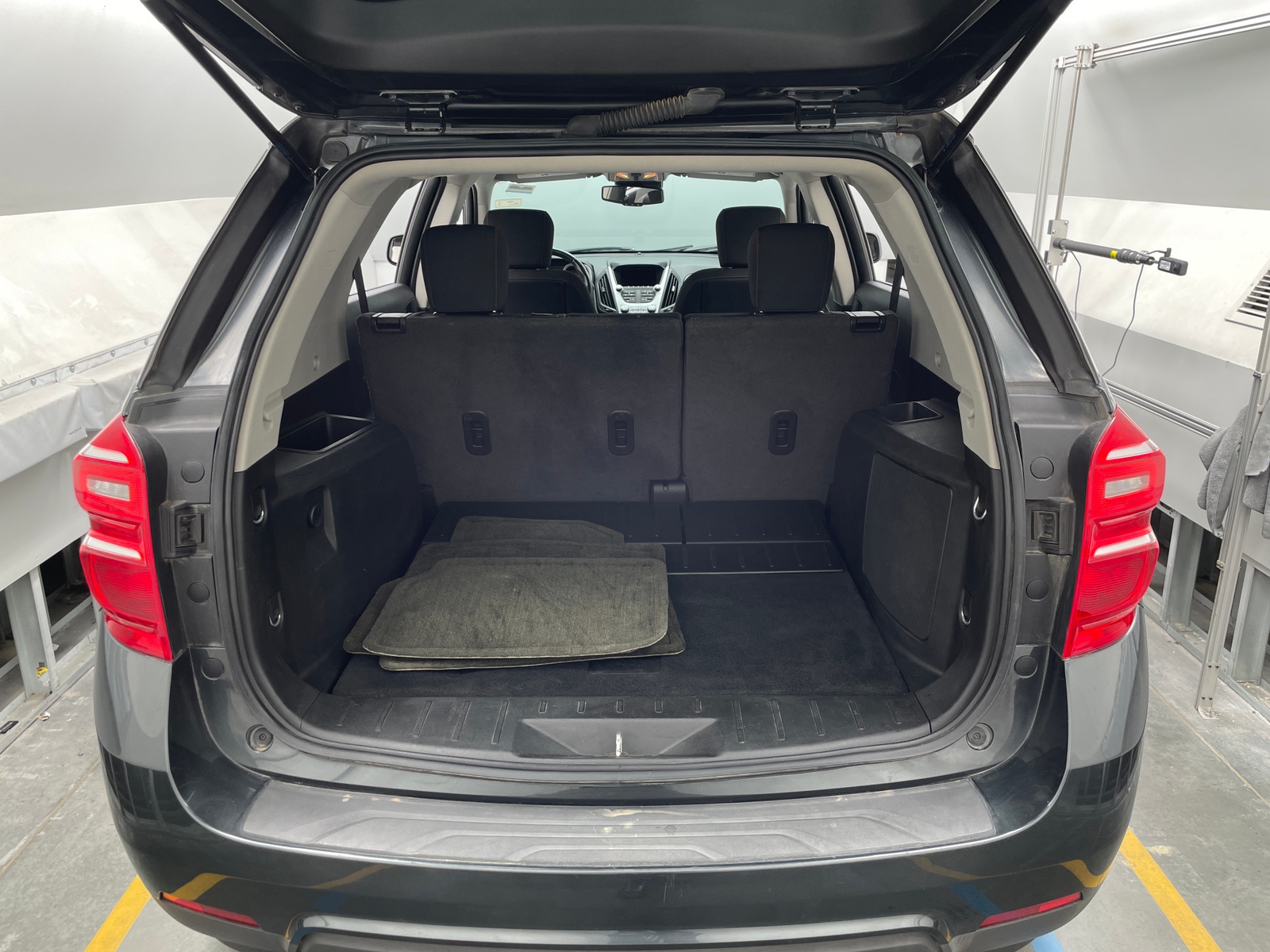 Thumbnail: 2017 Chevrolet Equinox - 7