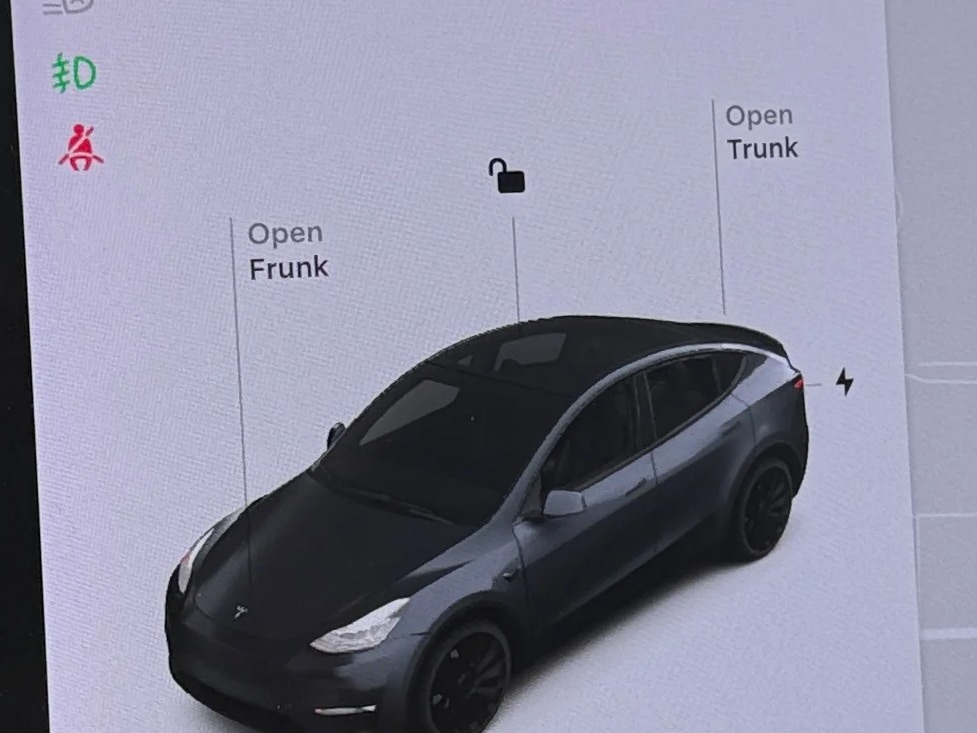 Thumbnail: 2021 Tesla Model Y - 3