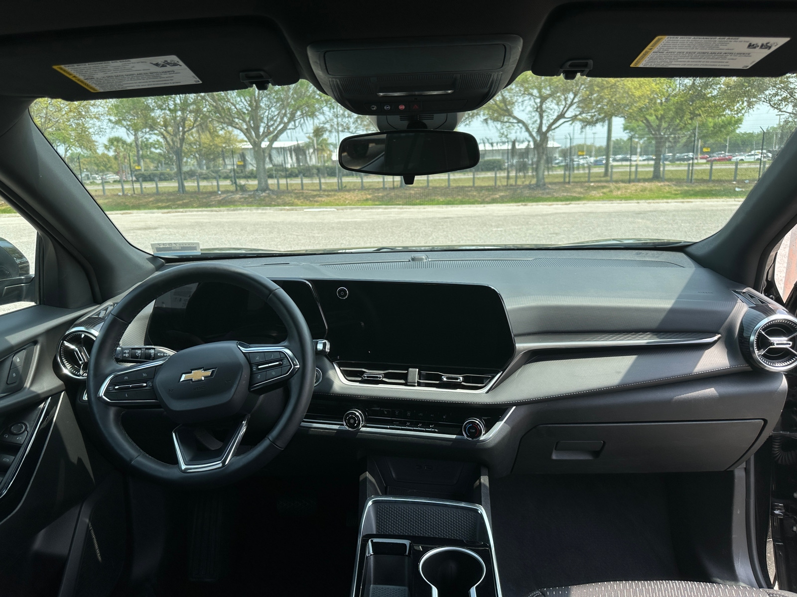 Thumbnail: 2025 Chevrolet Equinox - 3