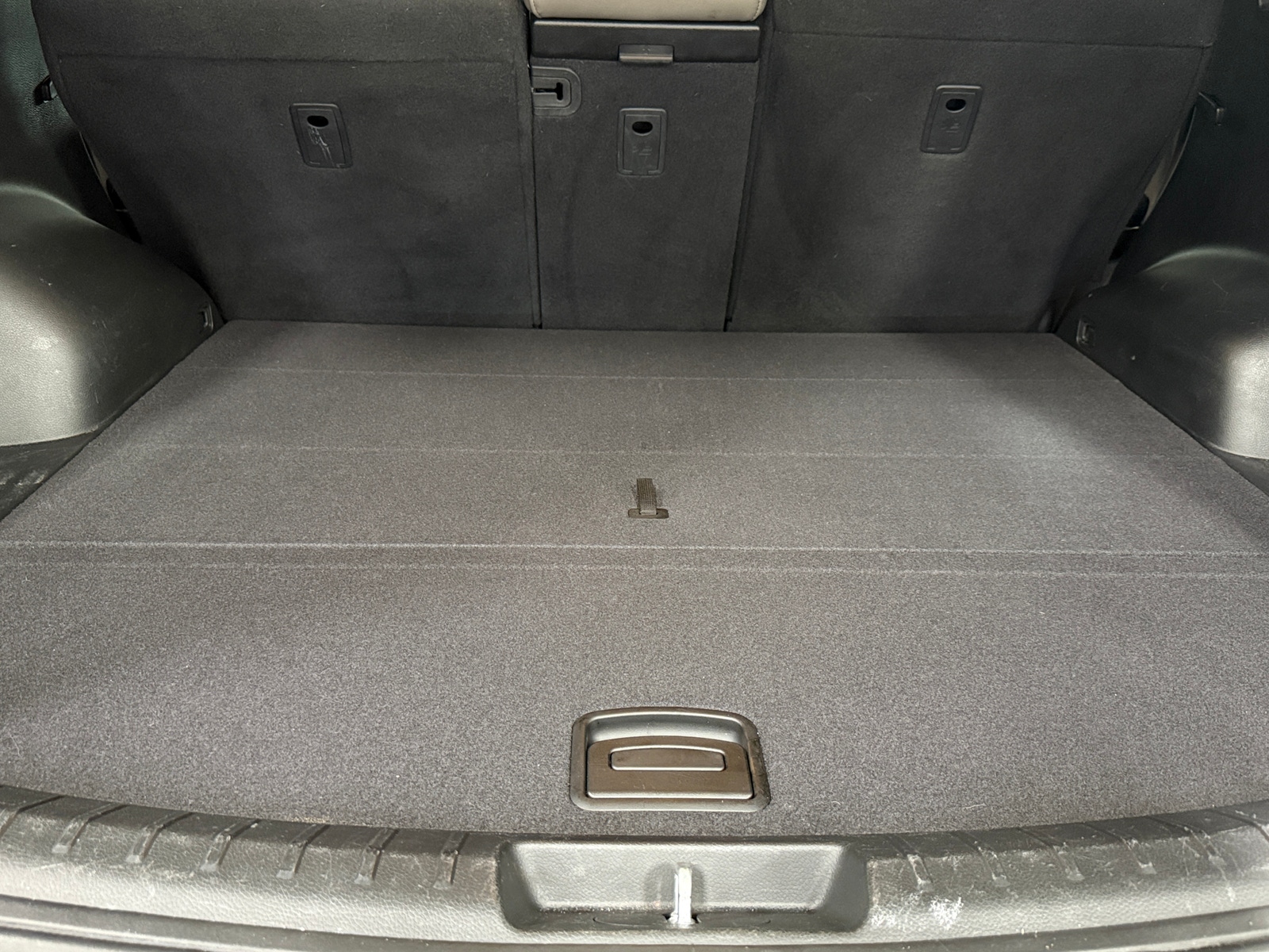 Thumbnail: 2018 Hyundai Santa Fe - 7