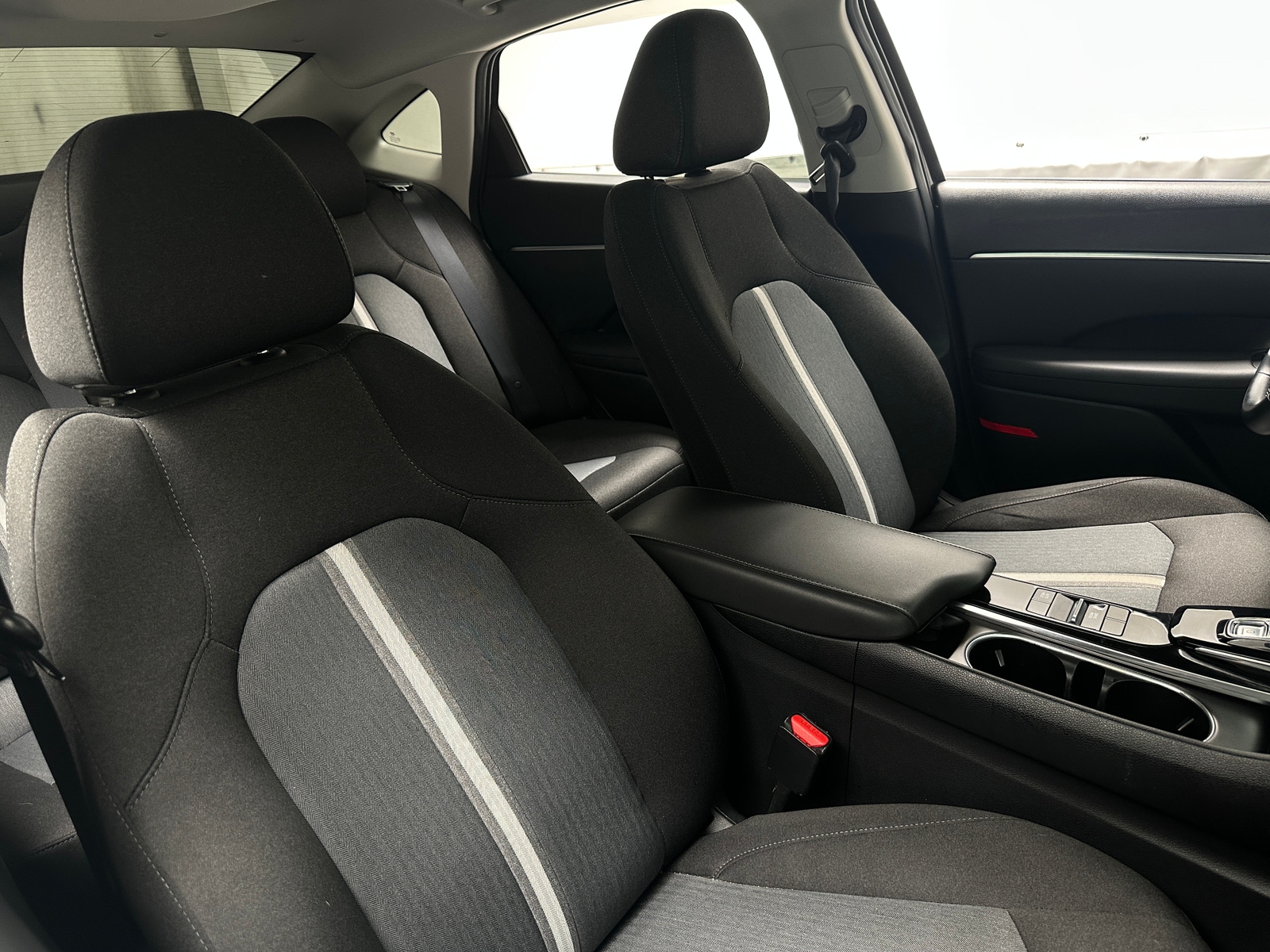 Thumbnail: 2021 Hyundai Sonata - 2