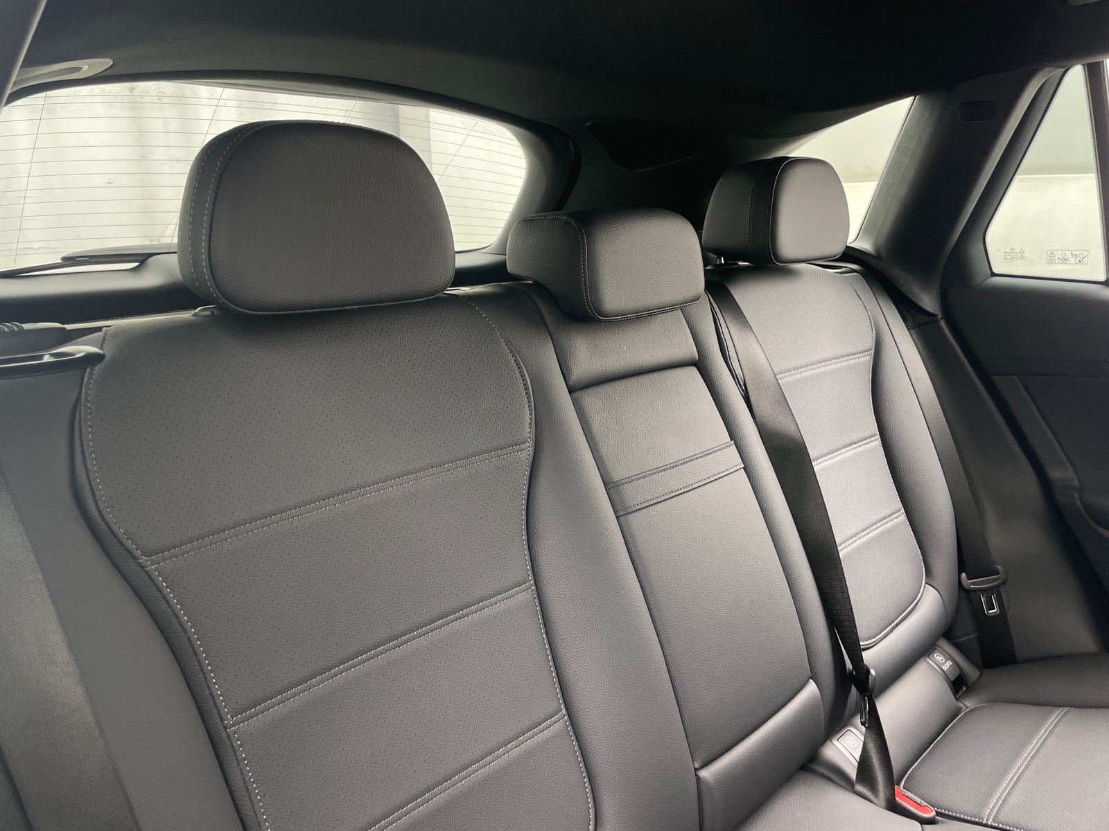 Thumbnail: 2025 Mercedes-Benz GLC - 5