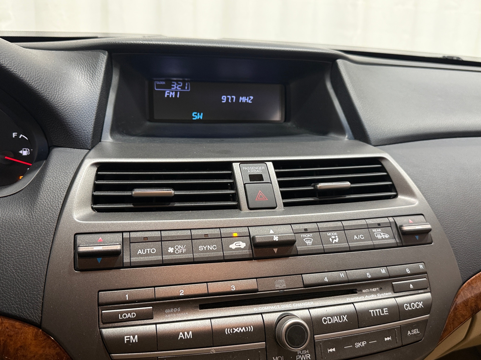 Thumbnail: 2012 Honda Accord - 3