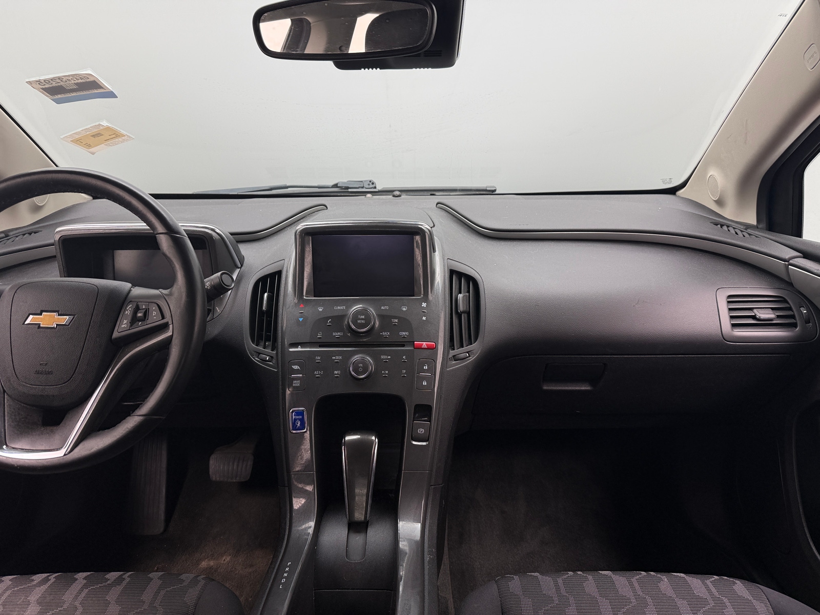 Thumbnail: 2014 Chevrolet Volt - 3