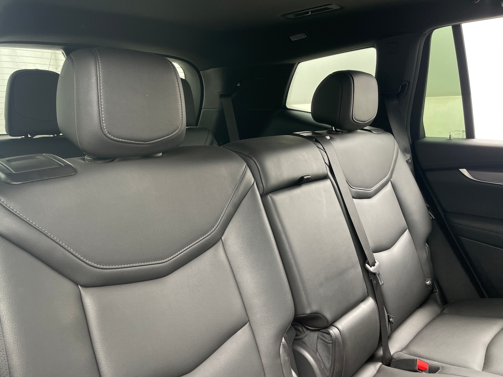 Thumbnail: 2025 Cadillac XT6 - 5