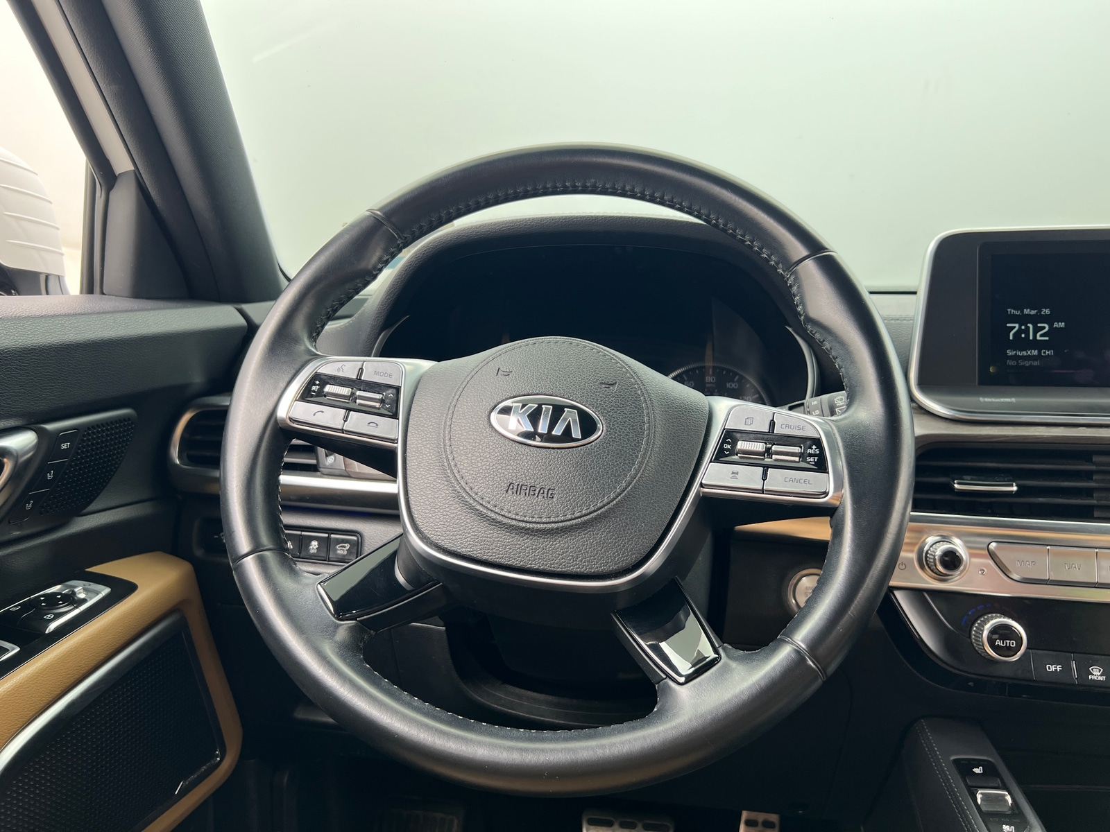 Thumbnail: 2020 Kia Telluride - 4