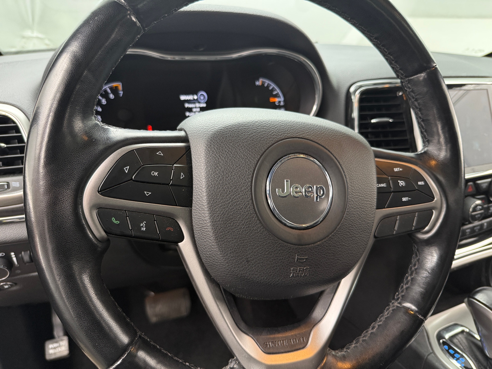 Thumbnail: 2022 Jeep Grand Cherokee - 4