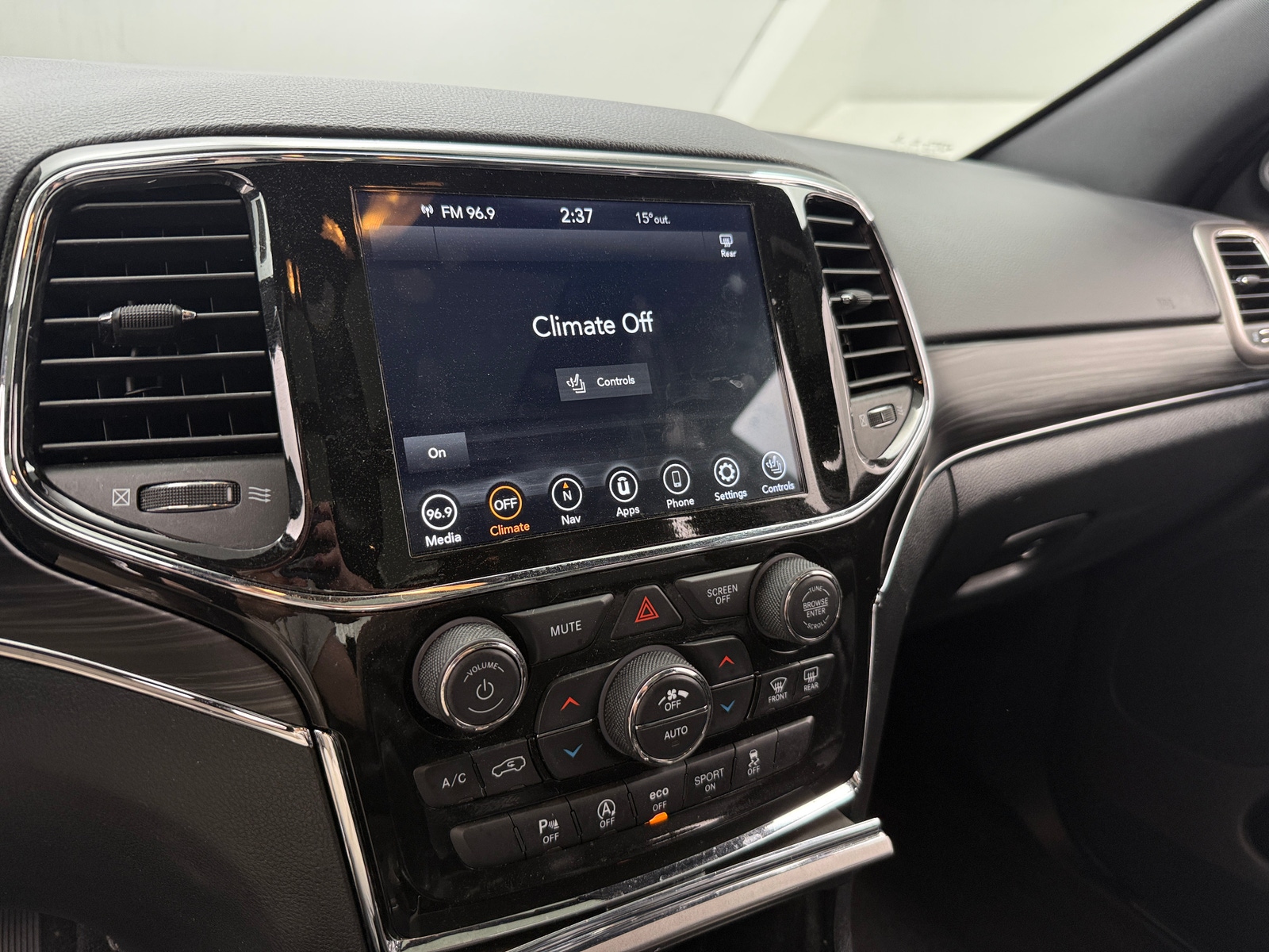 Thumbnail: 2022 Jeep Grand Cherokee - 3