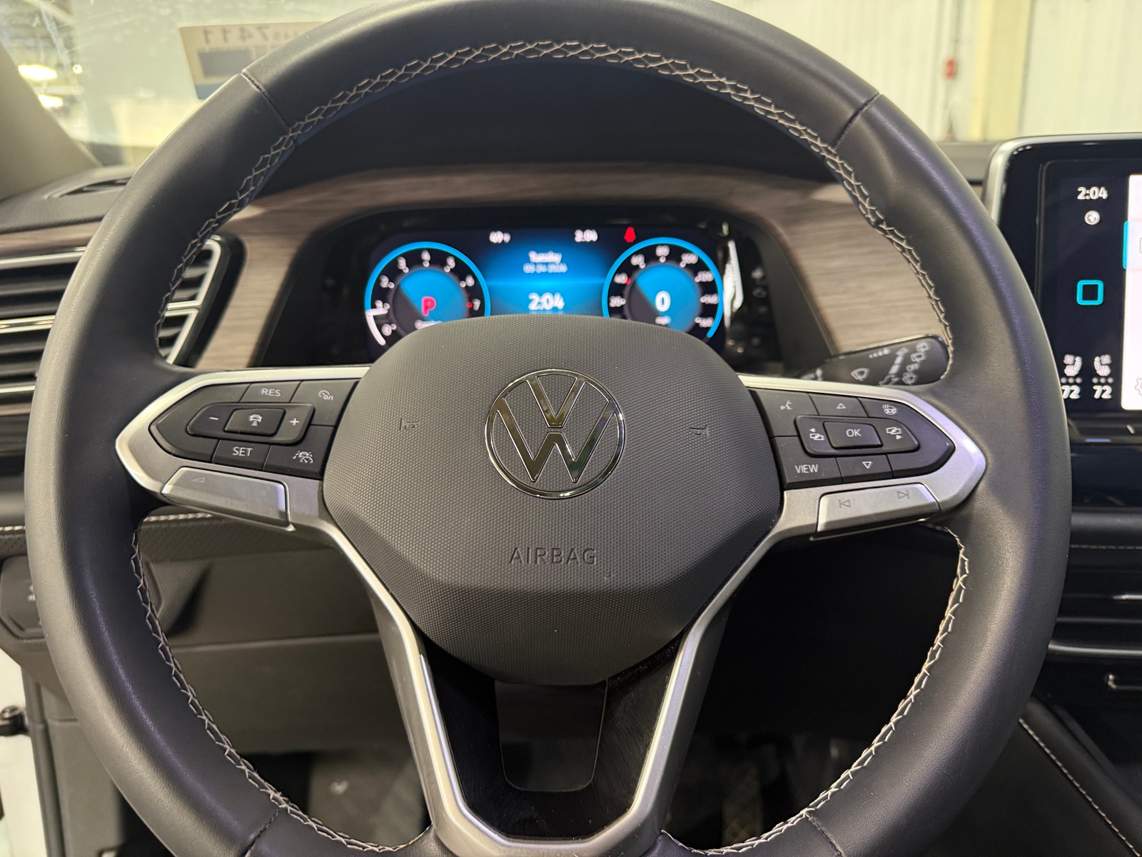 Thumbnail: 2024 Volkswagen Atlas - 4