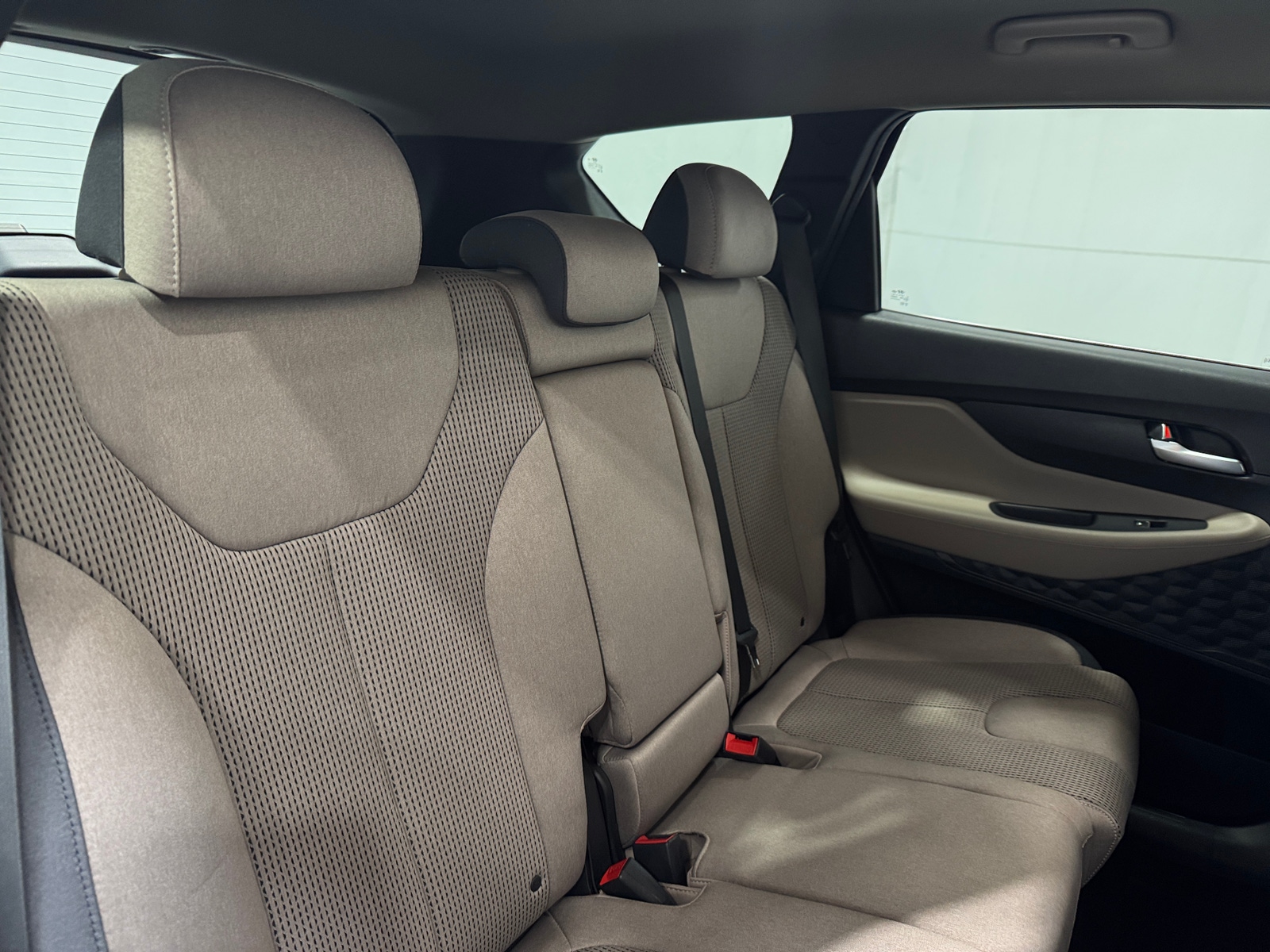 Thumbnail: 2022 Hyundai Santa Fe - 6