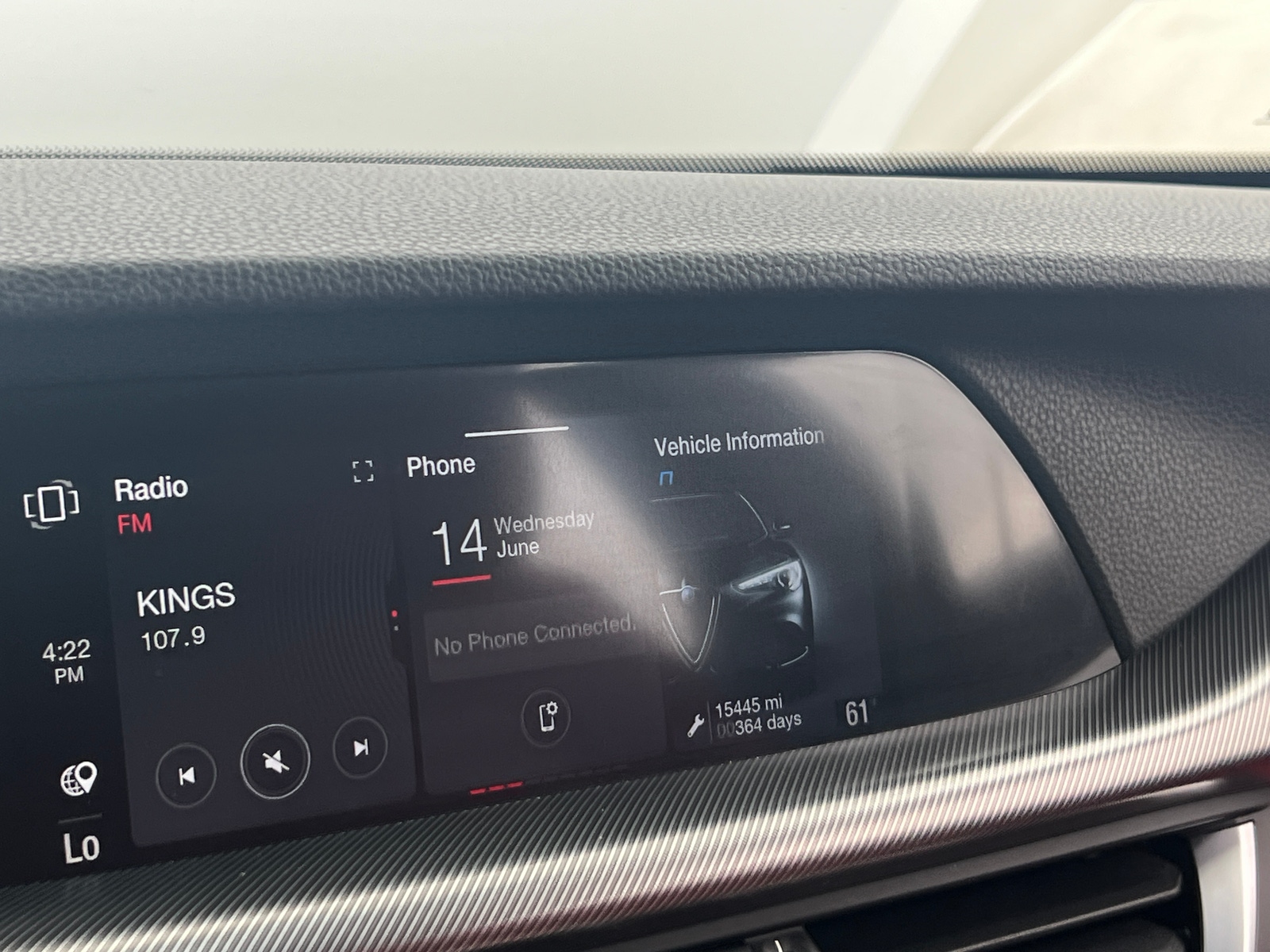 Thumbnail: 2020 Alfa Romeo Stelvio - 3