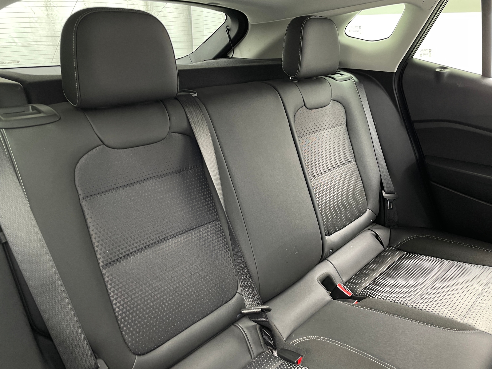 Thumbnail: 2025 Chevrolet Trax - 6