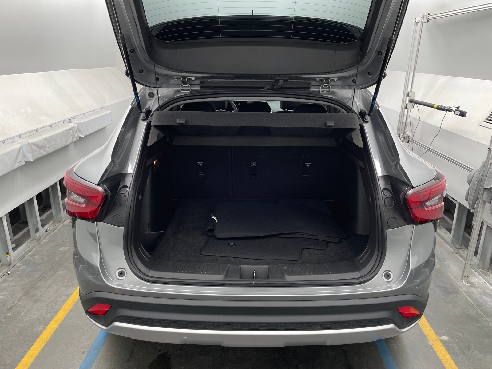 Thumbnail: 2025 Chevrolet Trax - 7