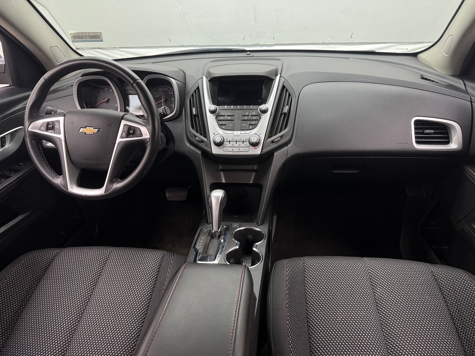 Thumbnail: 2015 Chevrolet Equinox - 3