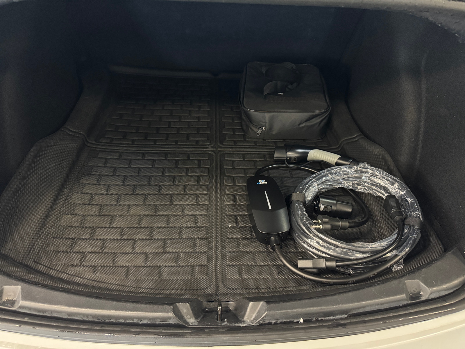 Thumbnail: 2023 Tesla Model 3 - 5