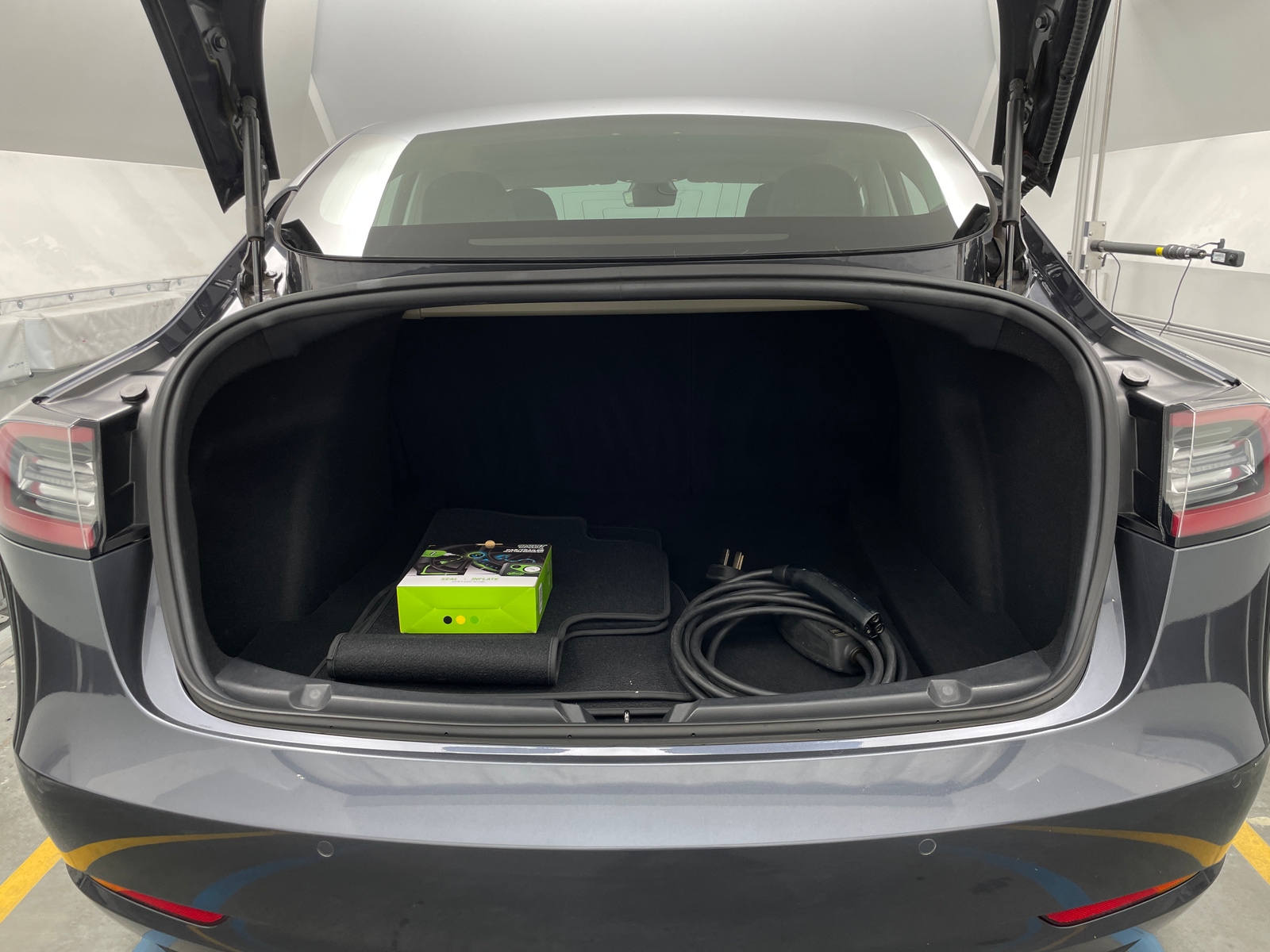 Thumbnail: 2018 Tesla Model 3 - 6