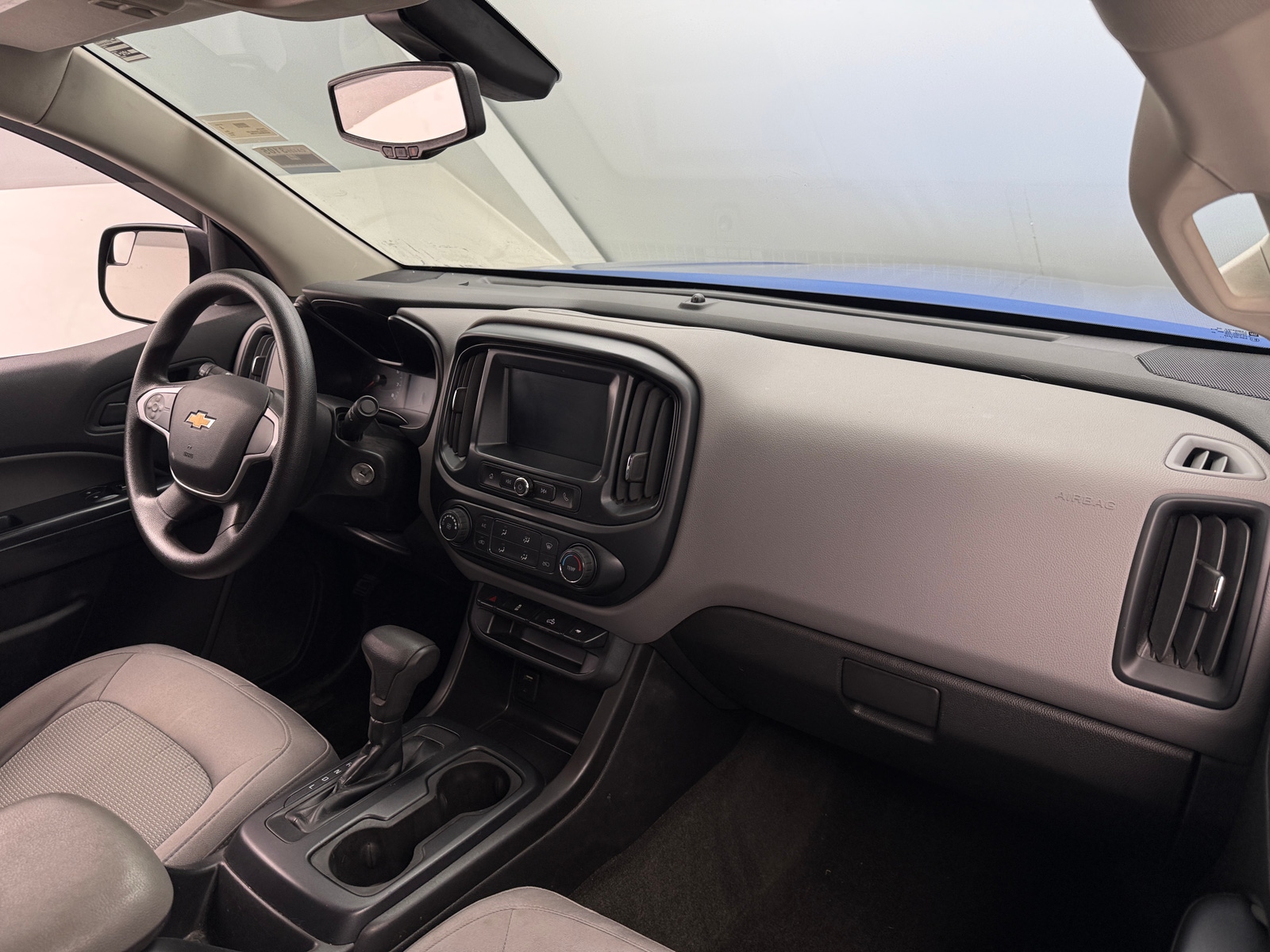 Thumbnail: 2018 Chevrolet Colorado - 3