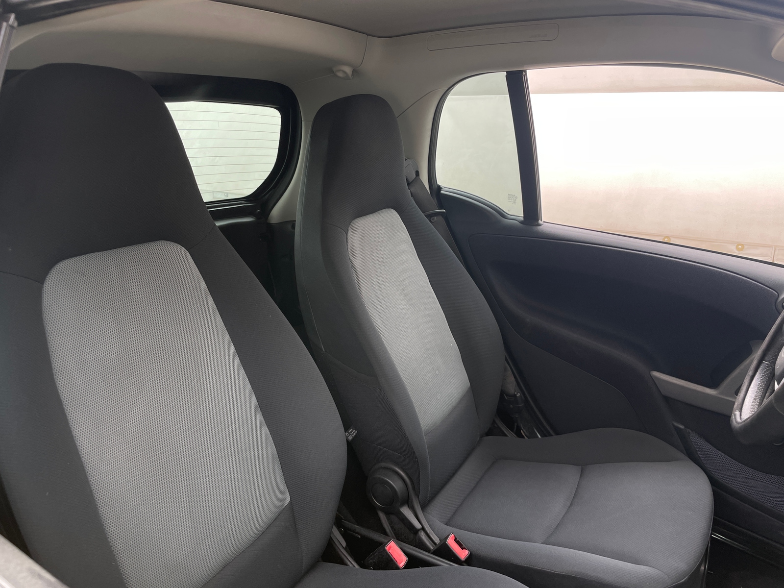 Thumbnail: 2014 smart fortwo - 2