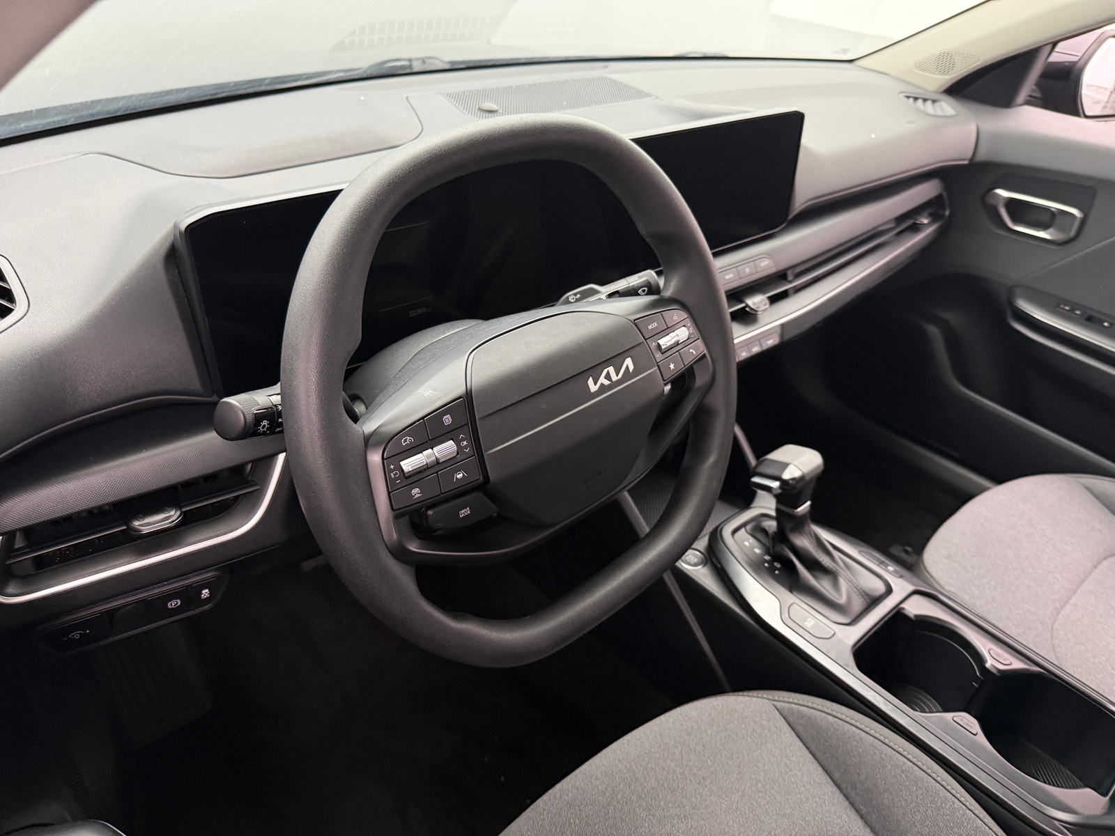 Thumbnail: 2025 Kia K4 - 5