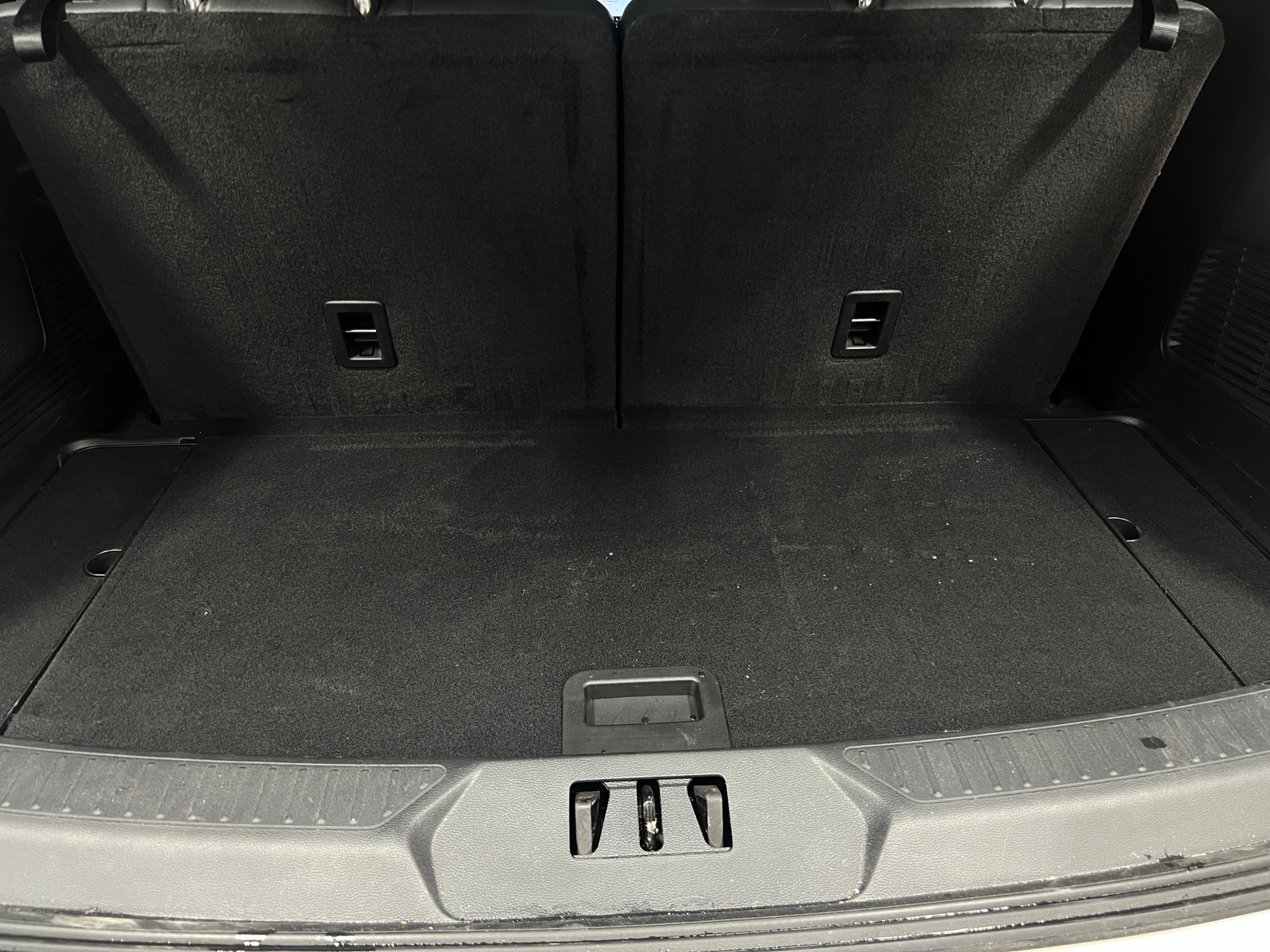 Thumbnail: 2025 Ford Explorer - 6