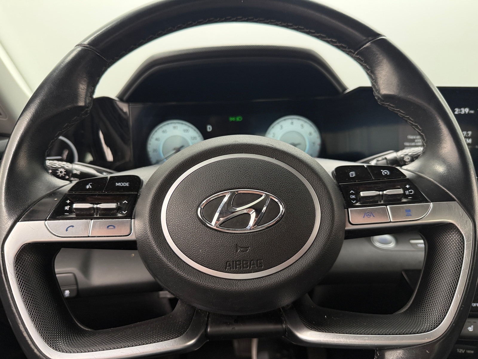 Thumbnail: 2023 Hyundai Elantra - 5