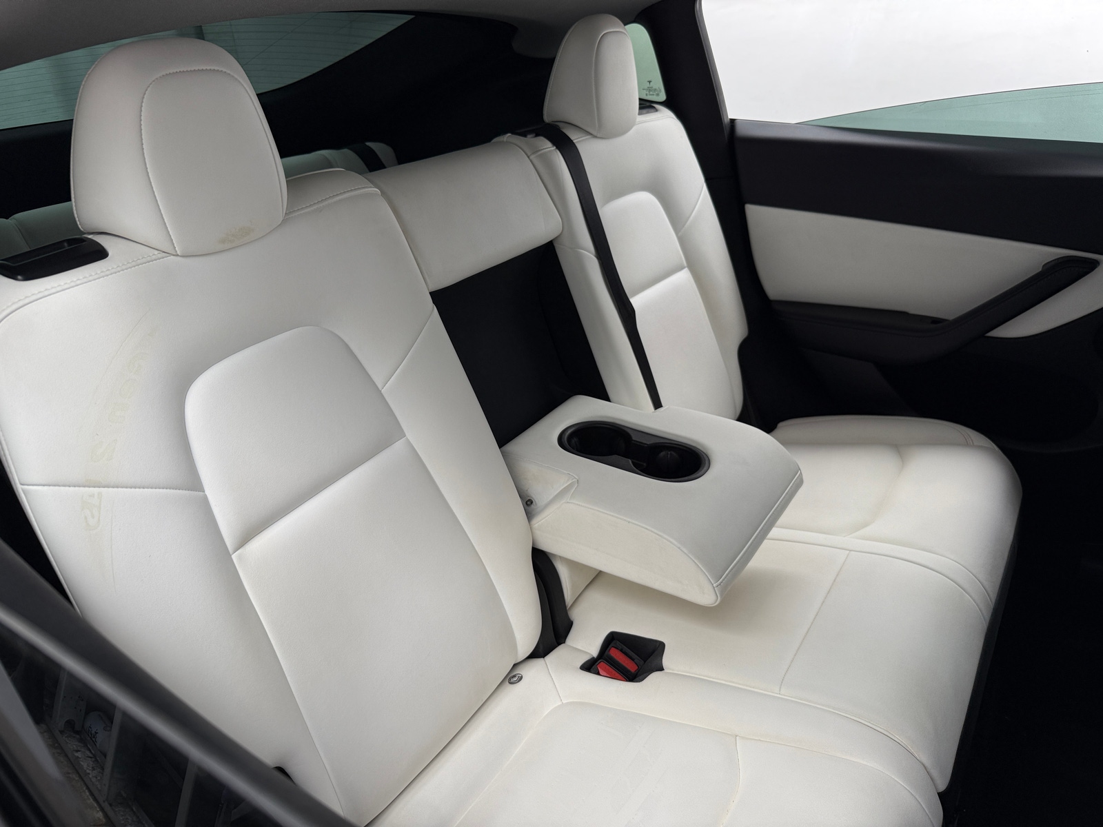 Thumbnail: 2022 Tesla Model Y - 5