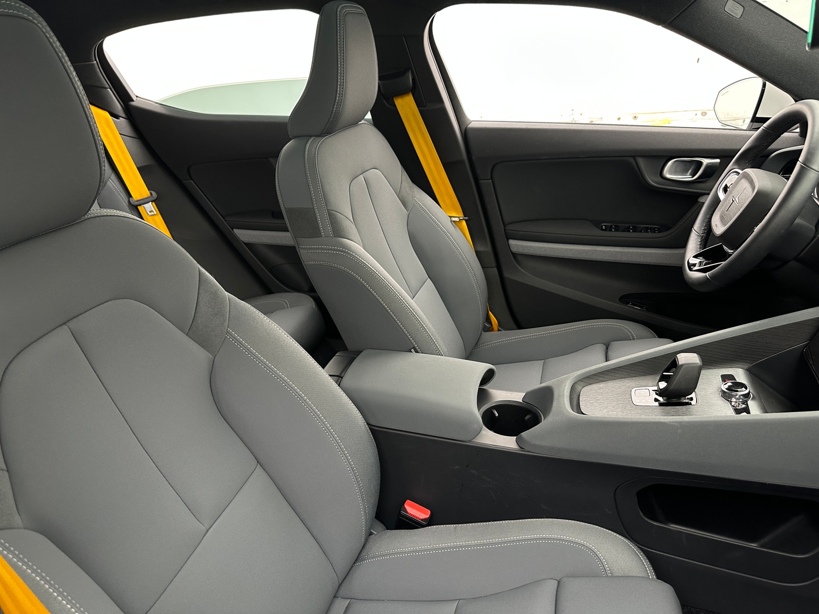 Thumbnail: 2022 Polestar 2 - 2