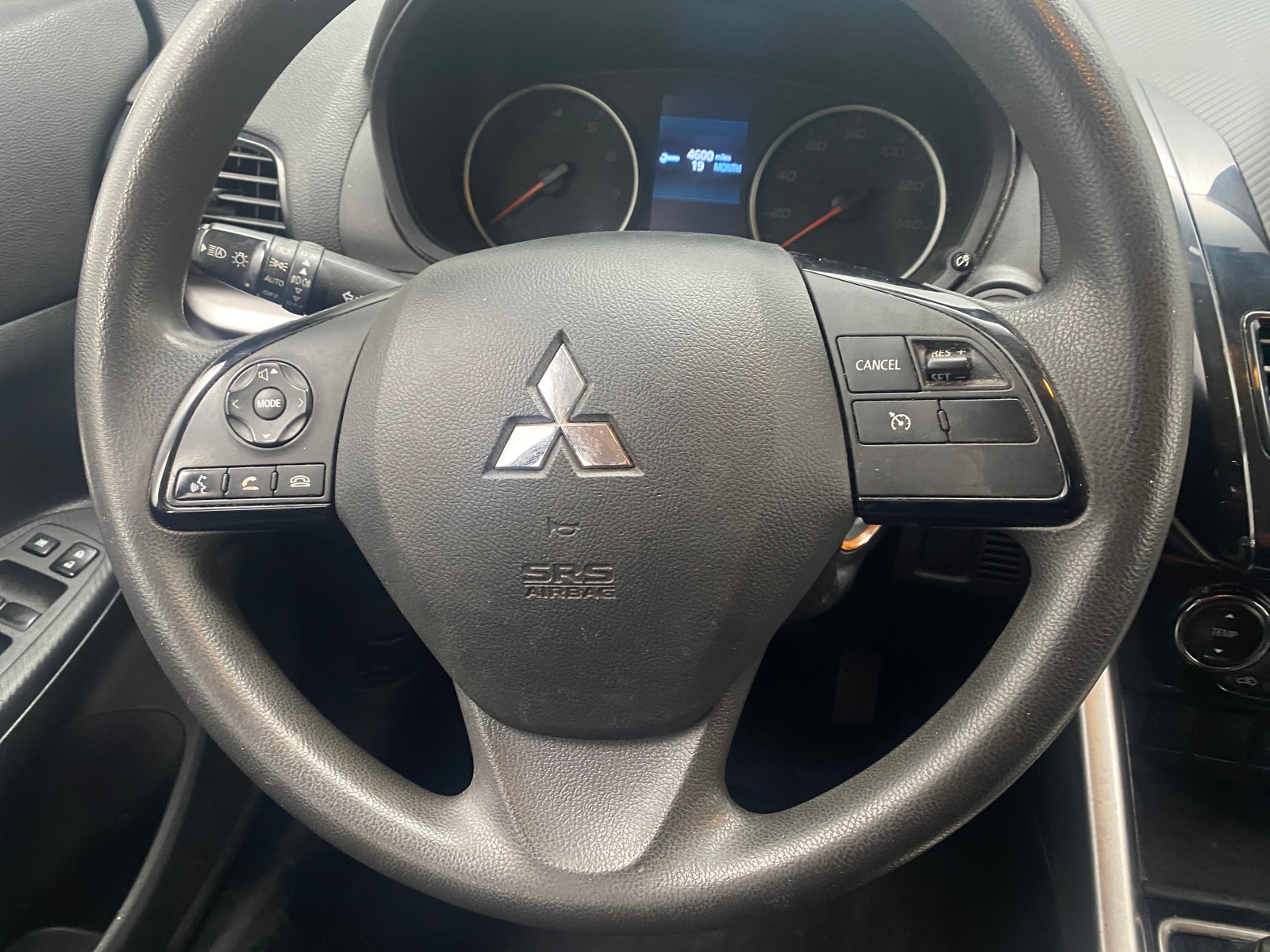 Thumbnail: 2023 Mitsubishi Eclipse Cross - 5