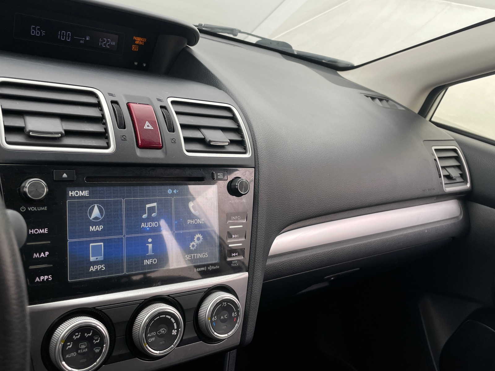 Thumbnail: 2015 Subaru XV Crosstrek - 3