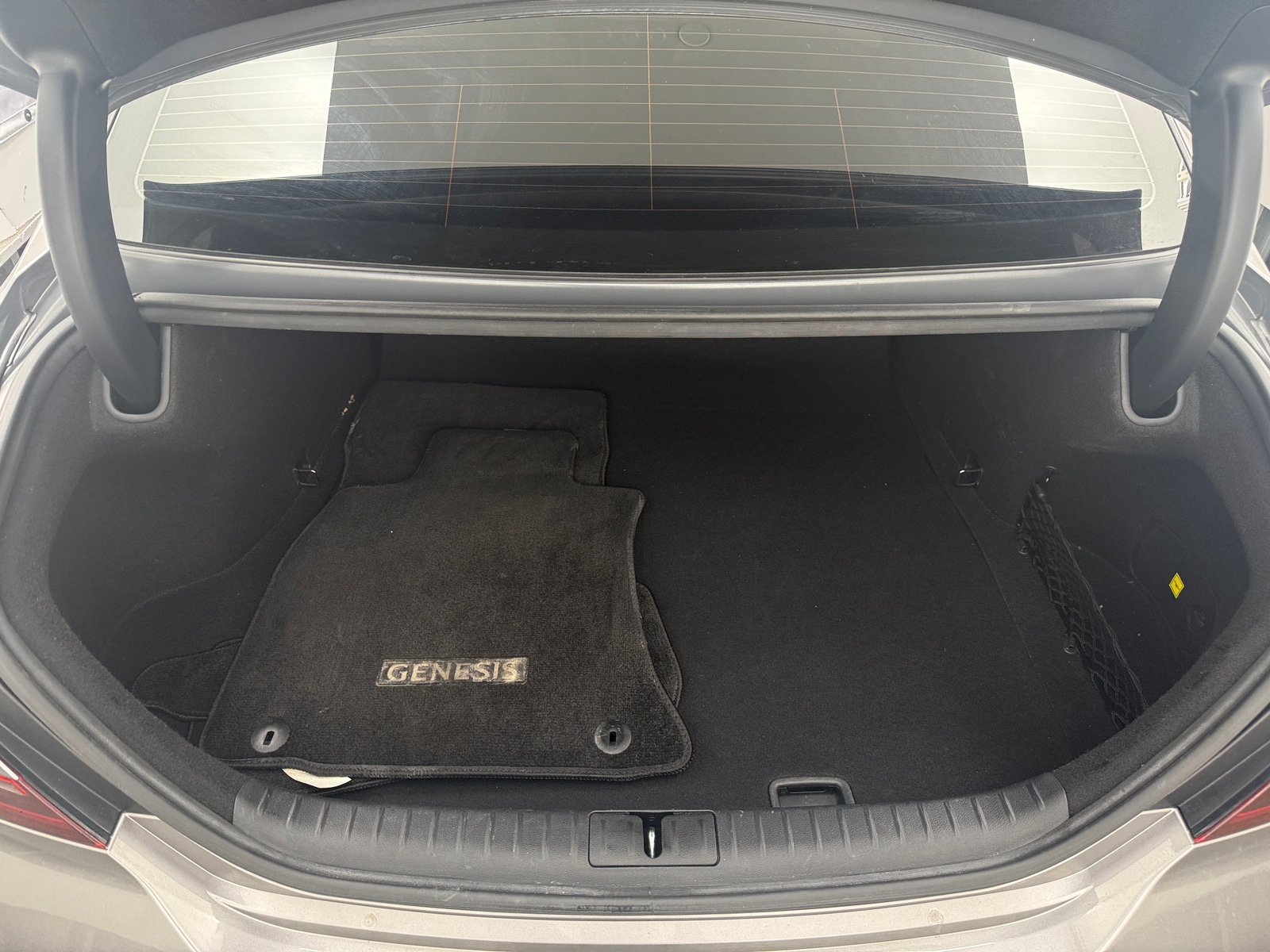 Thumbnail: 2022 Genesis G70 - 6