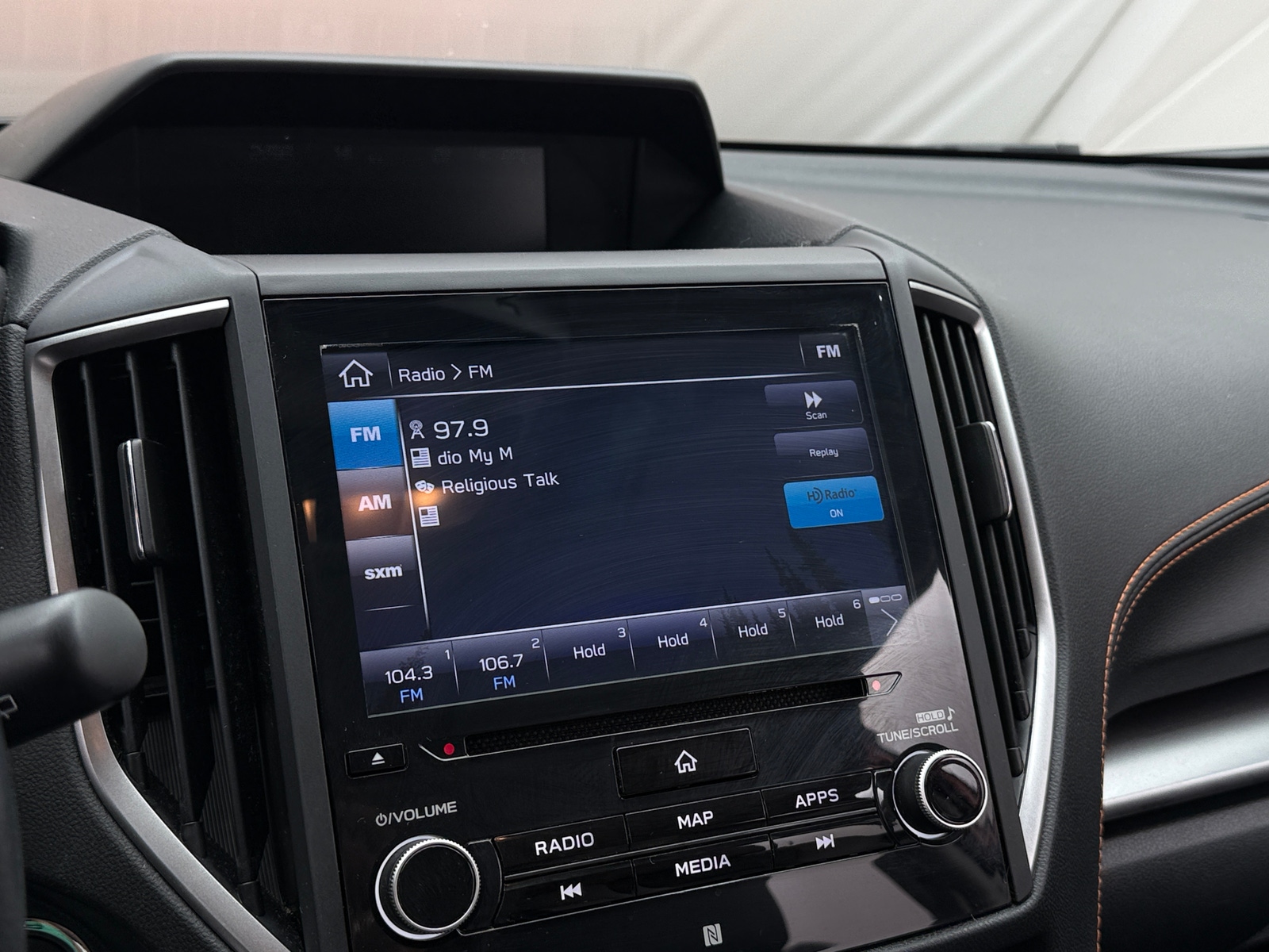 Thumbnail: 2018 Subaru Crosstrek - 3