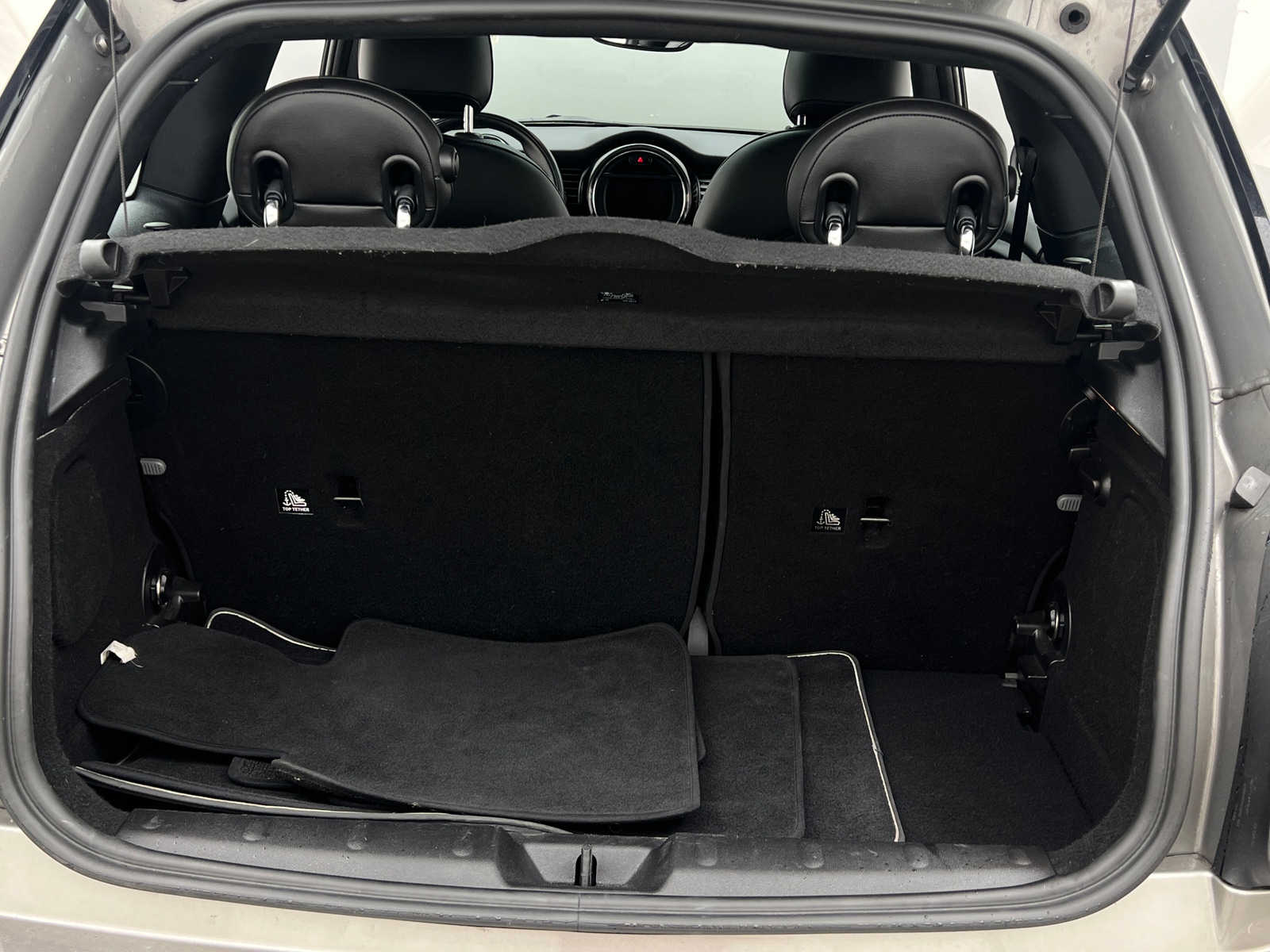 Thumbnail: 2018 MINI Cooper Hardtop - 6