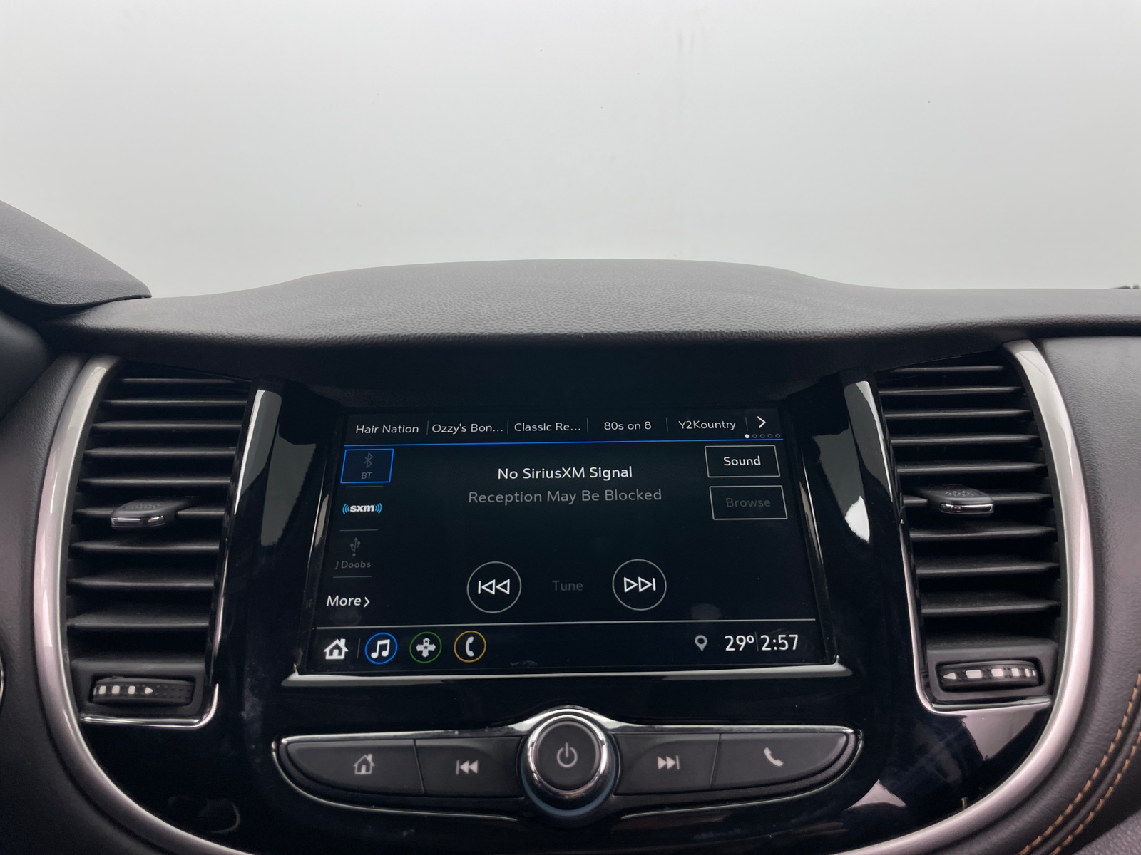 Thumbnail: 2019 Chevrolet Trax - 4