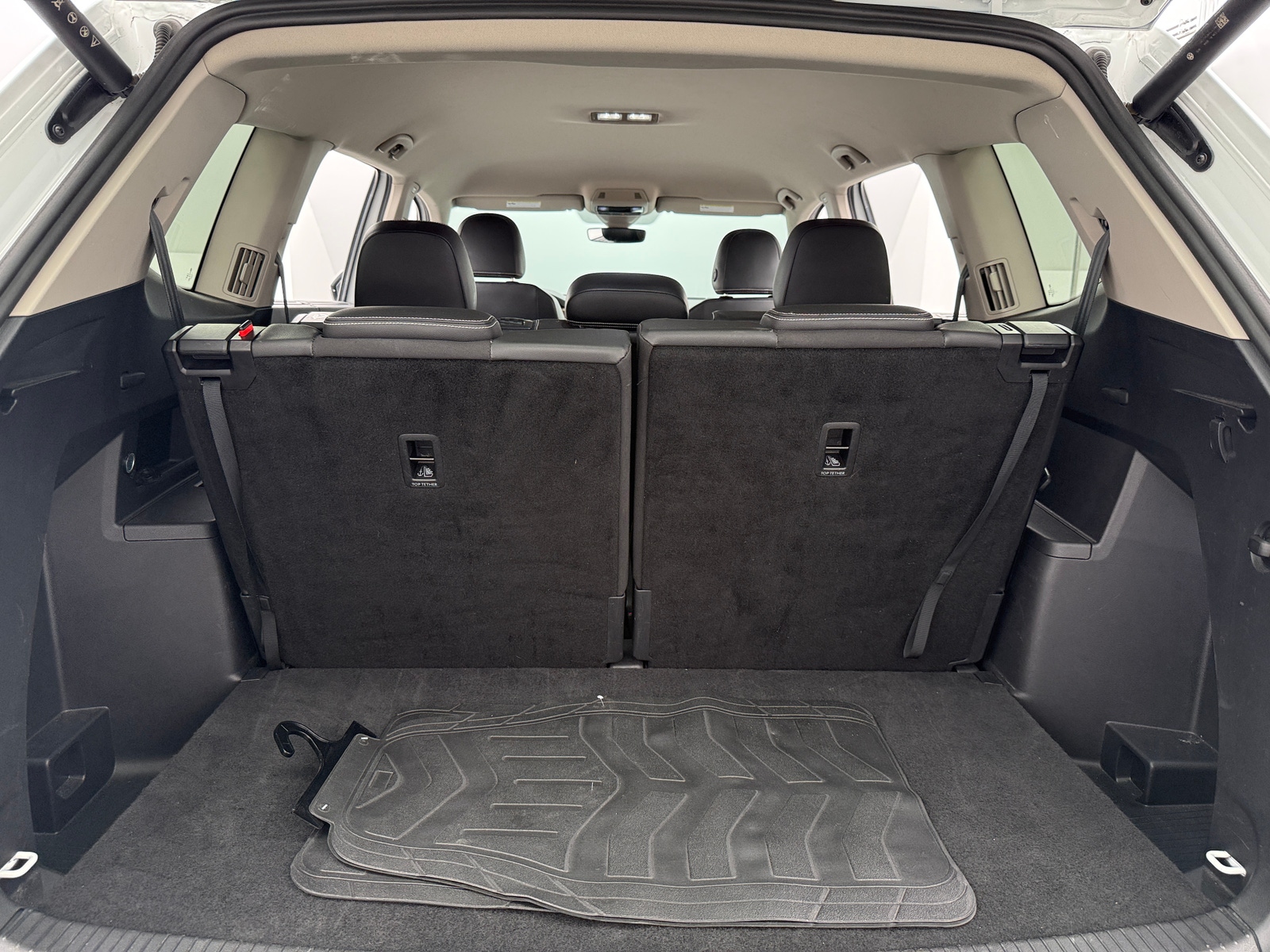 Thumbnail: 2025 Volkswagen Atlas - 6