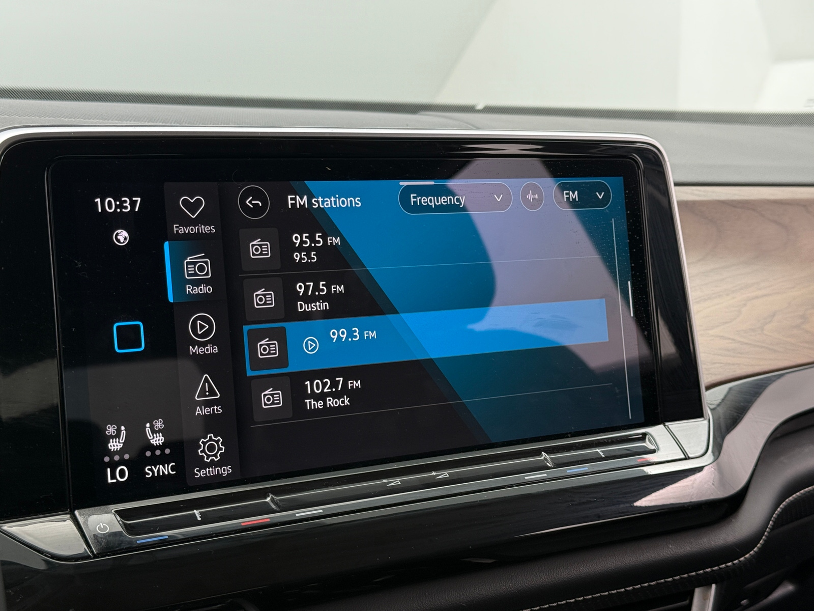 Thumbnail: 2025 Volkswagen Atlas - 3