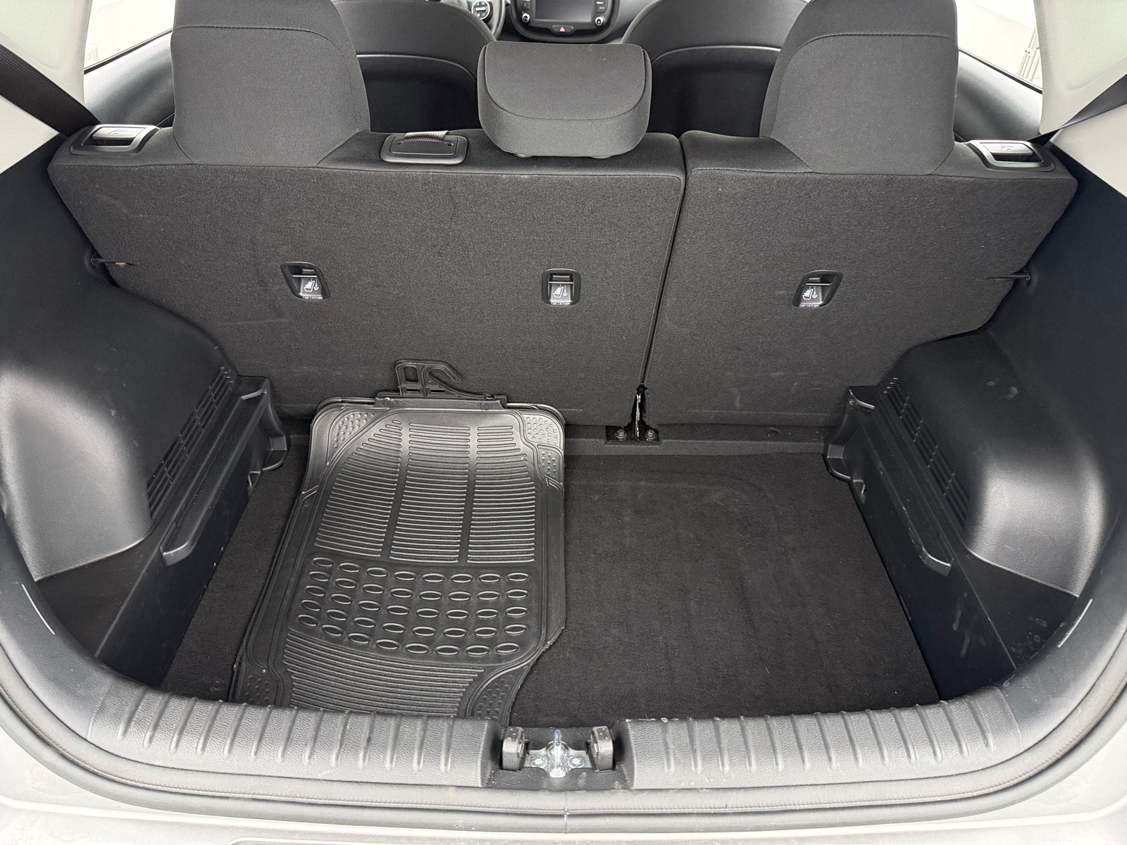 Thumbnail: 2025 Kia Soul - 7