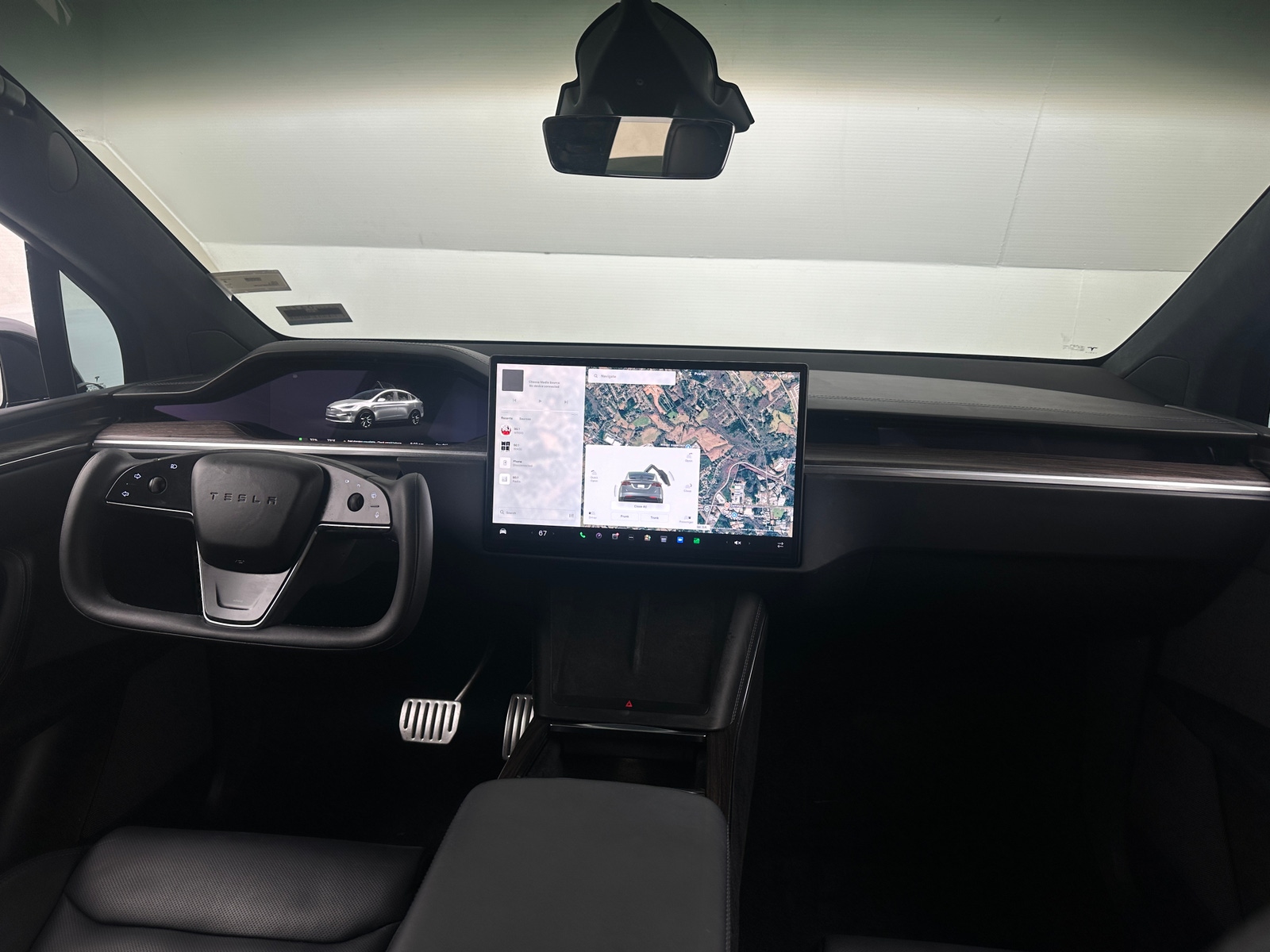 Thumbnail: 2022 Tesla Model X - 2