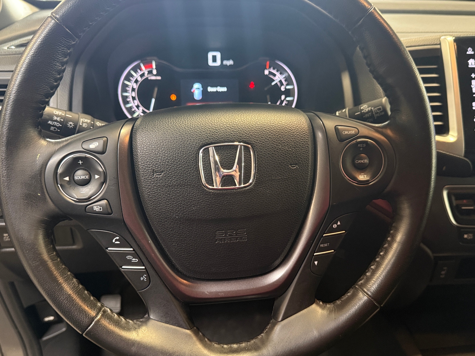 Thumbnail: 2018 Honda Pilot - 4