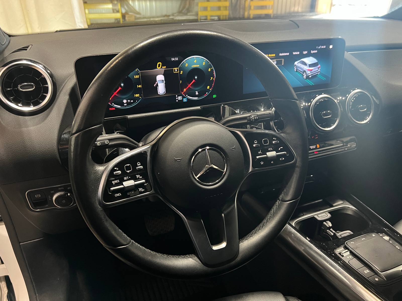 Thumbnail: 2021 Mercedes-Benz GLA - 4