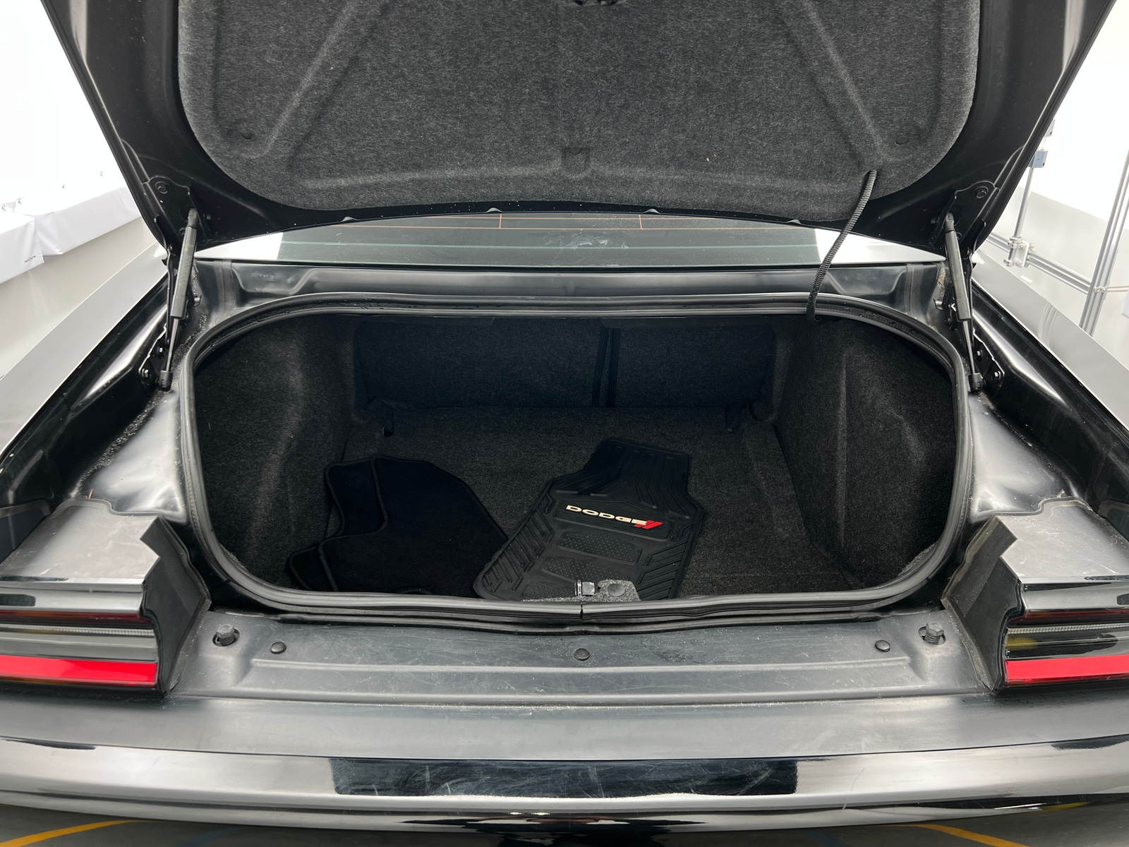 Thumbnail: 2019 Dodge Challenger - 5